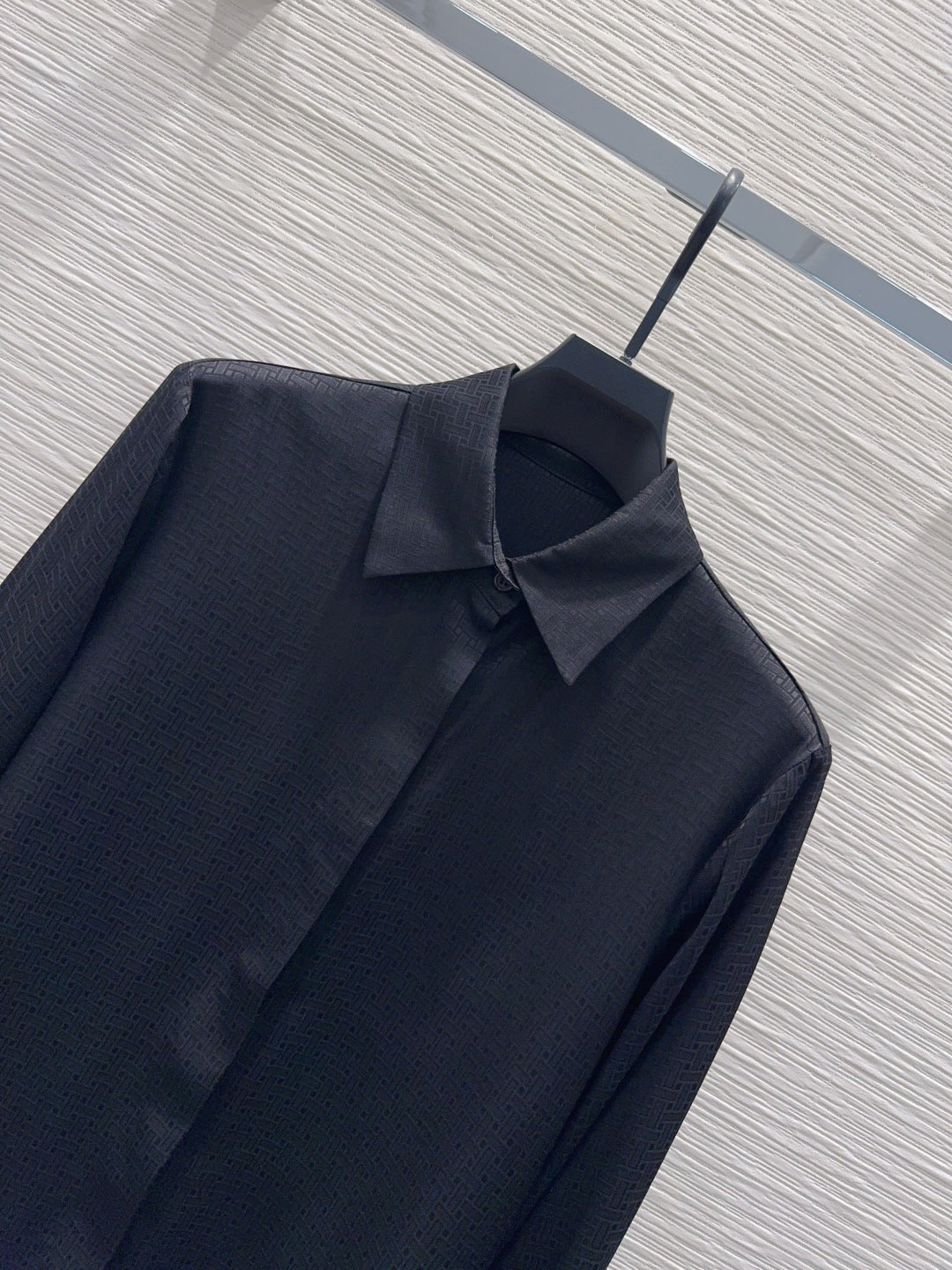 26New Shirt