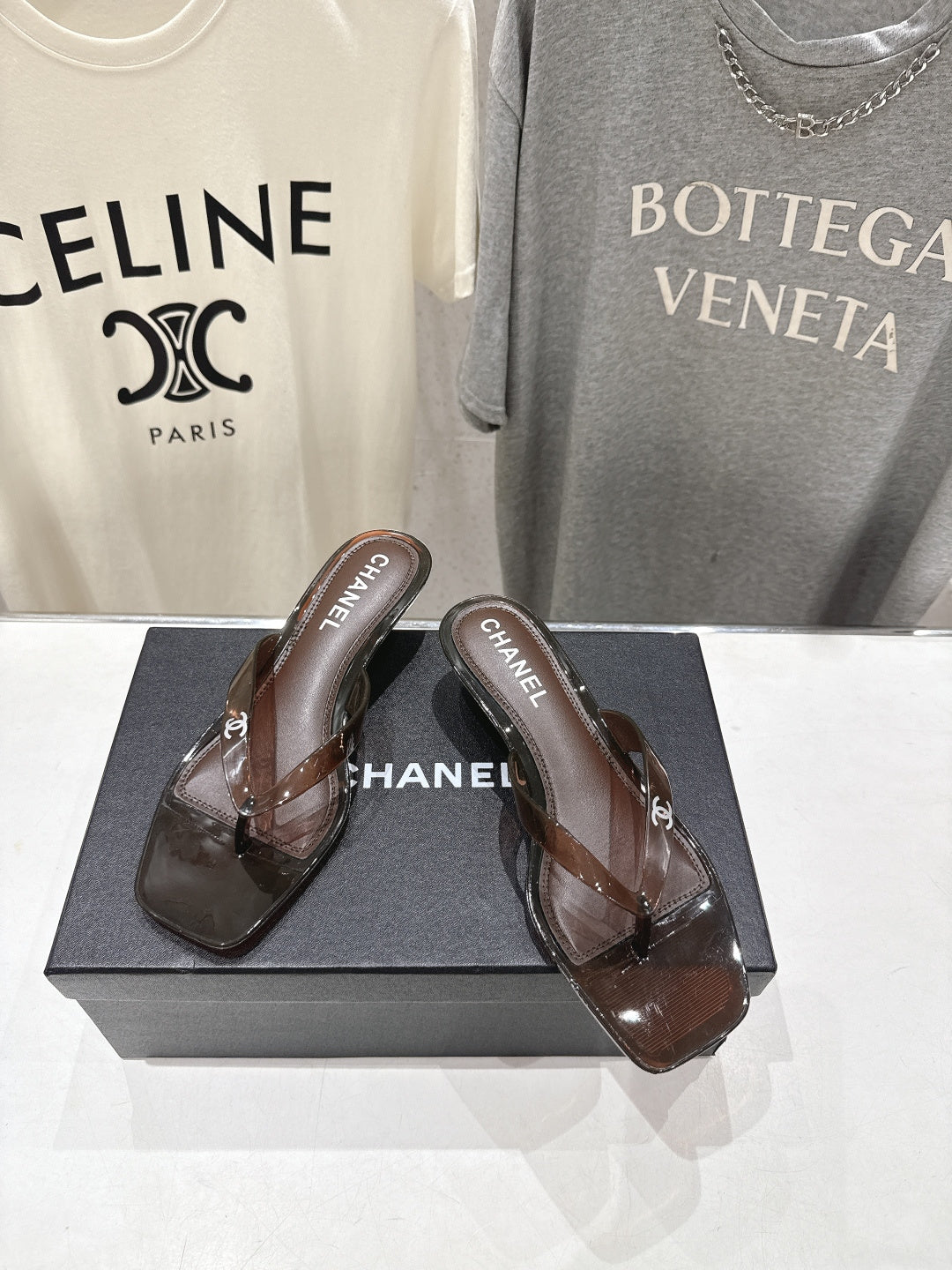 chanel/26SS NEW Transparent flip-flops beach slippers