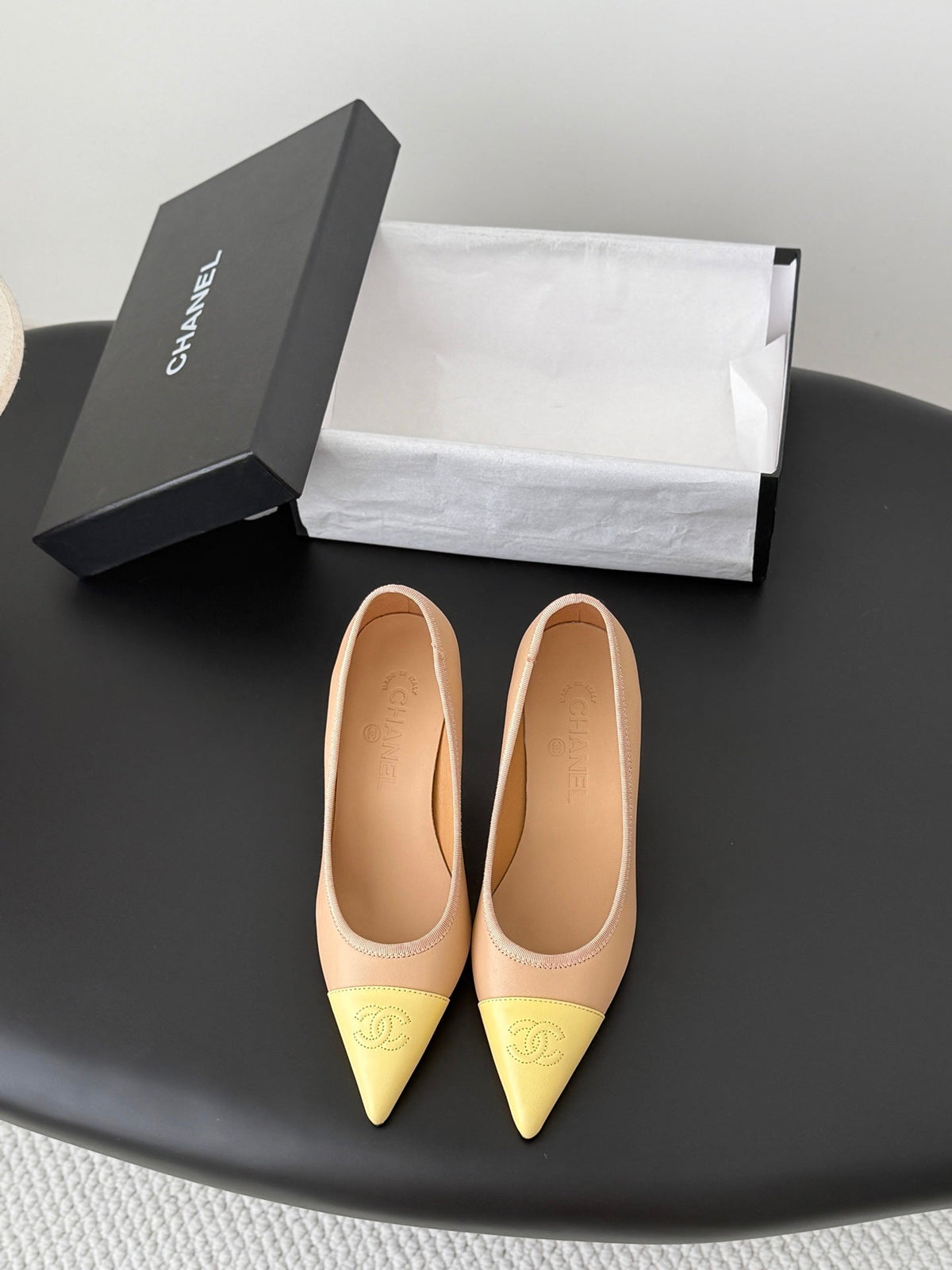 26SS NEW Stunning Mary Jane series pointed toe high heels