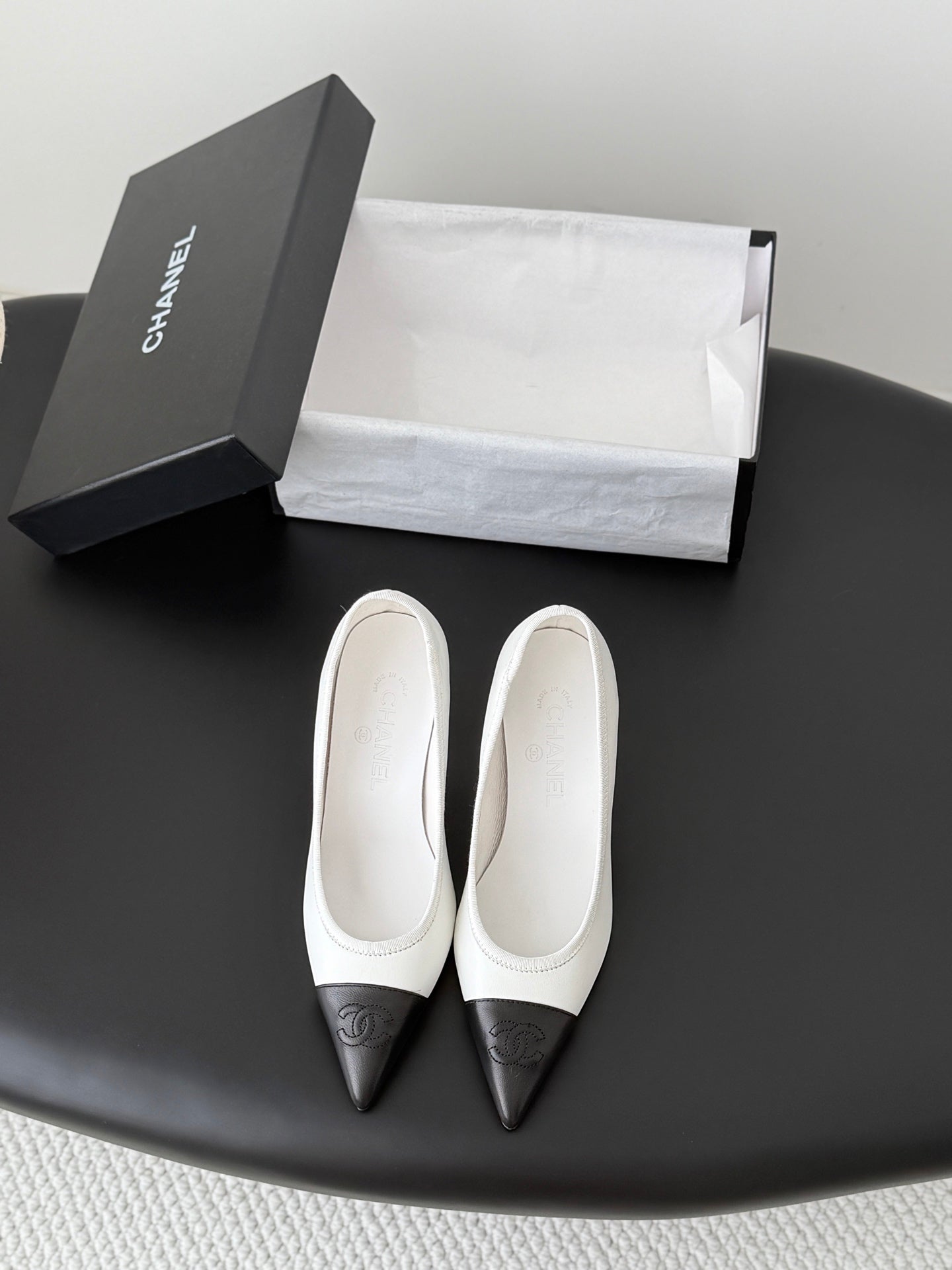 26SS NEW Stunning Mary Jane series pointed toe high heels