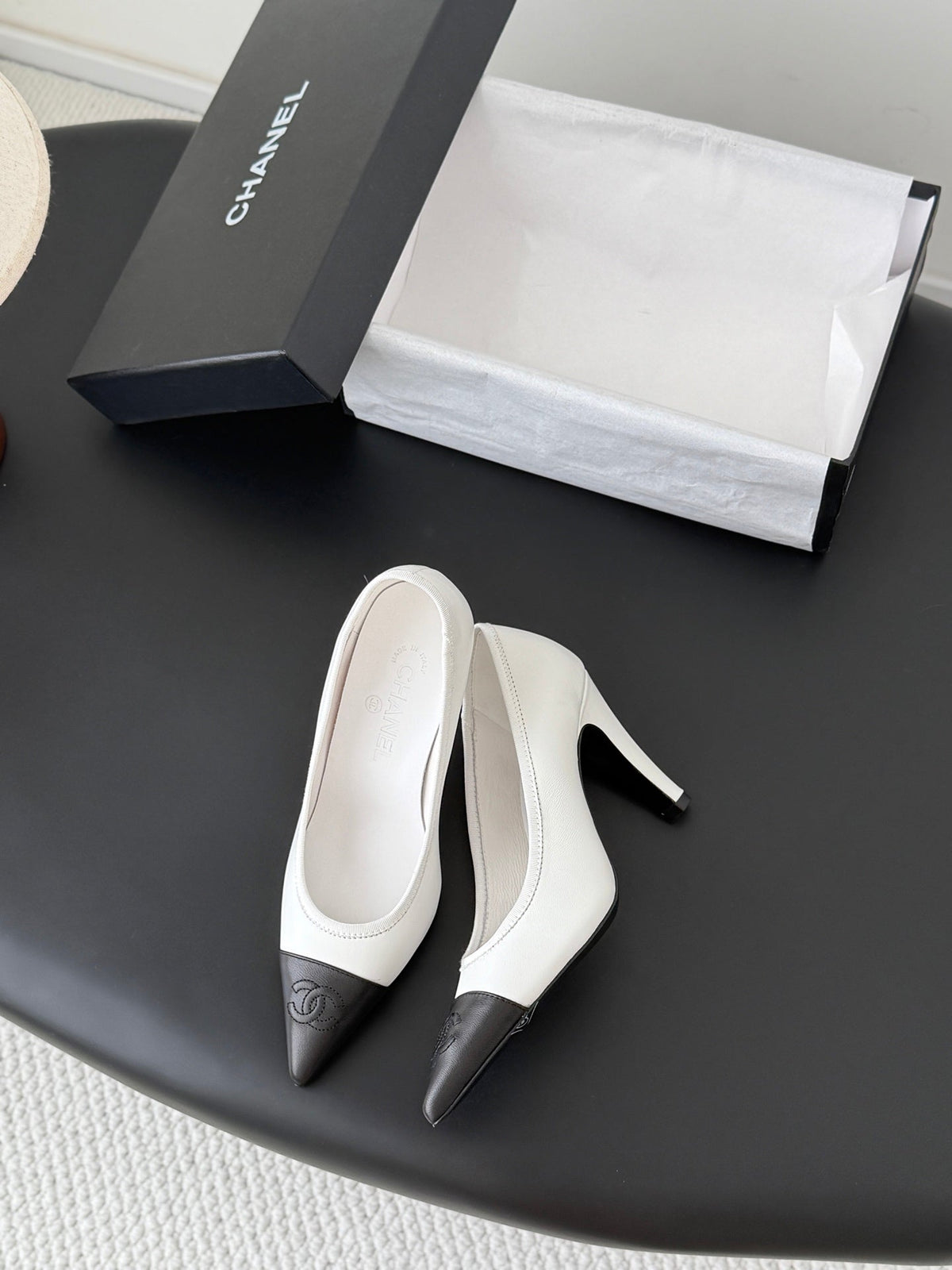 26SS NEW Stunning Mary Jane series pointed toe high heels
