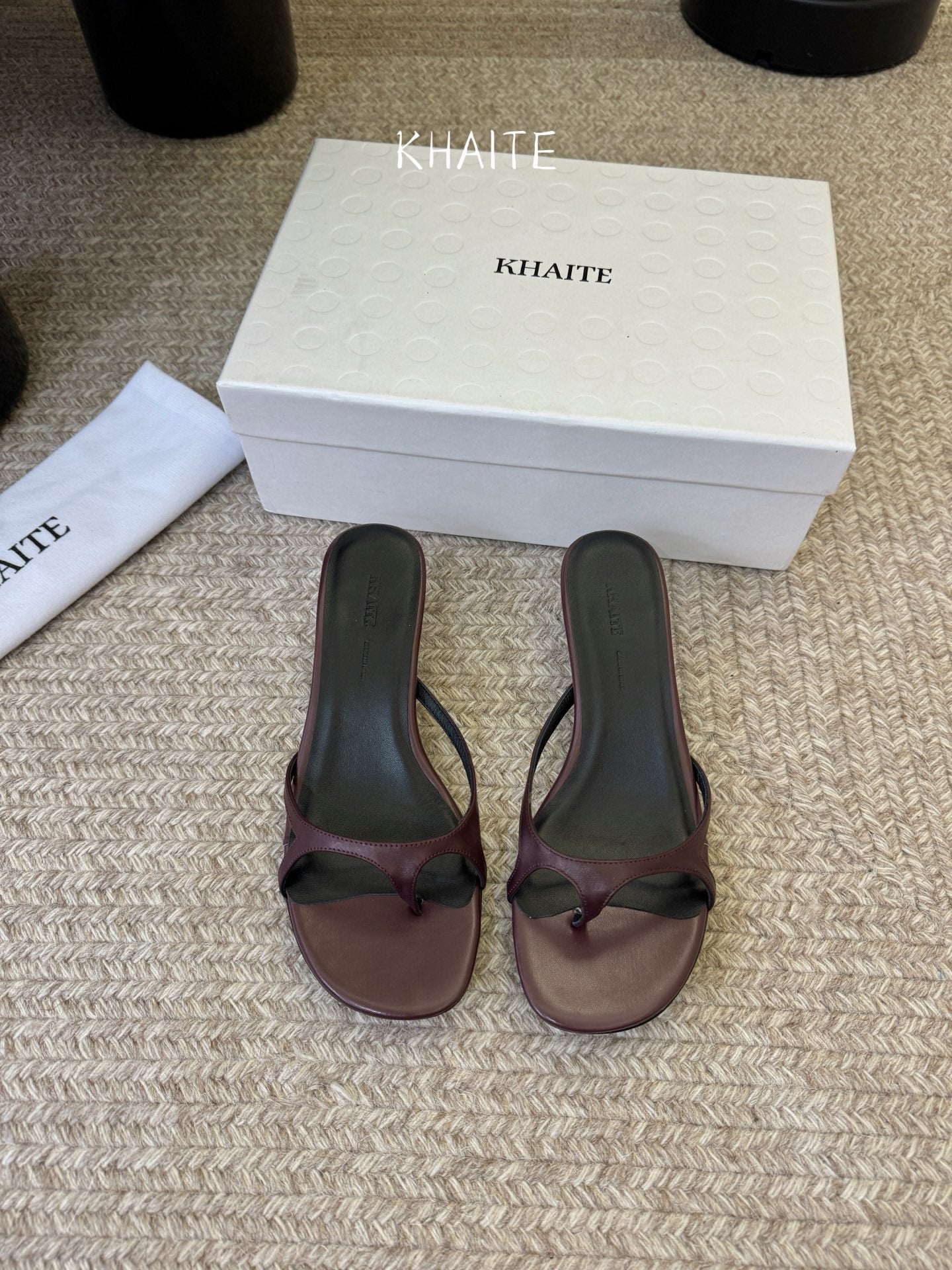 Khaite/26SS NEW Flat square toe mules flip-flop sandals and slippers