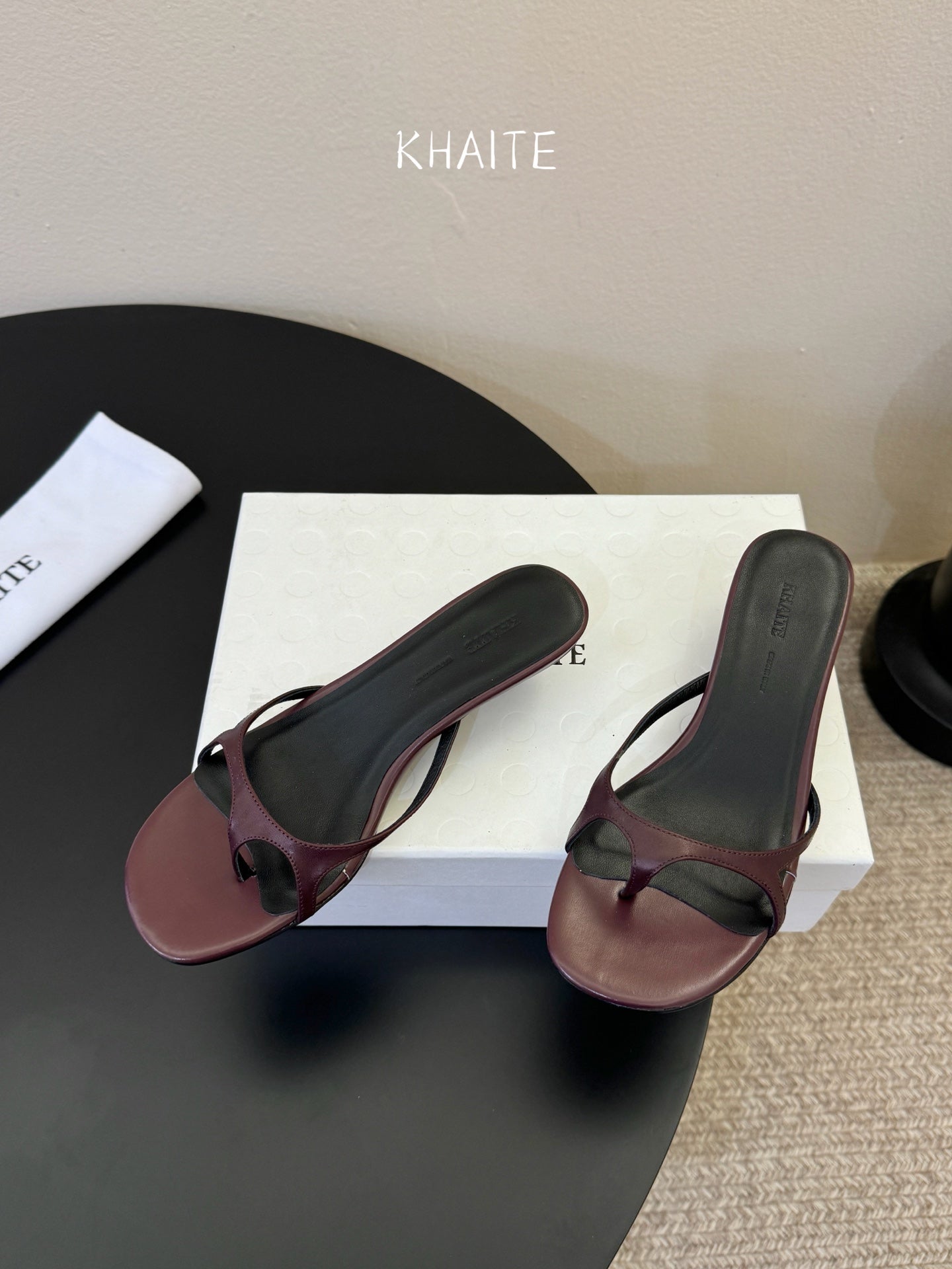 Khaite/26SS NEW Flat square toe mules flip-flop sandals and slippers
