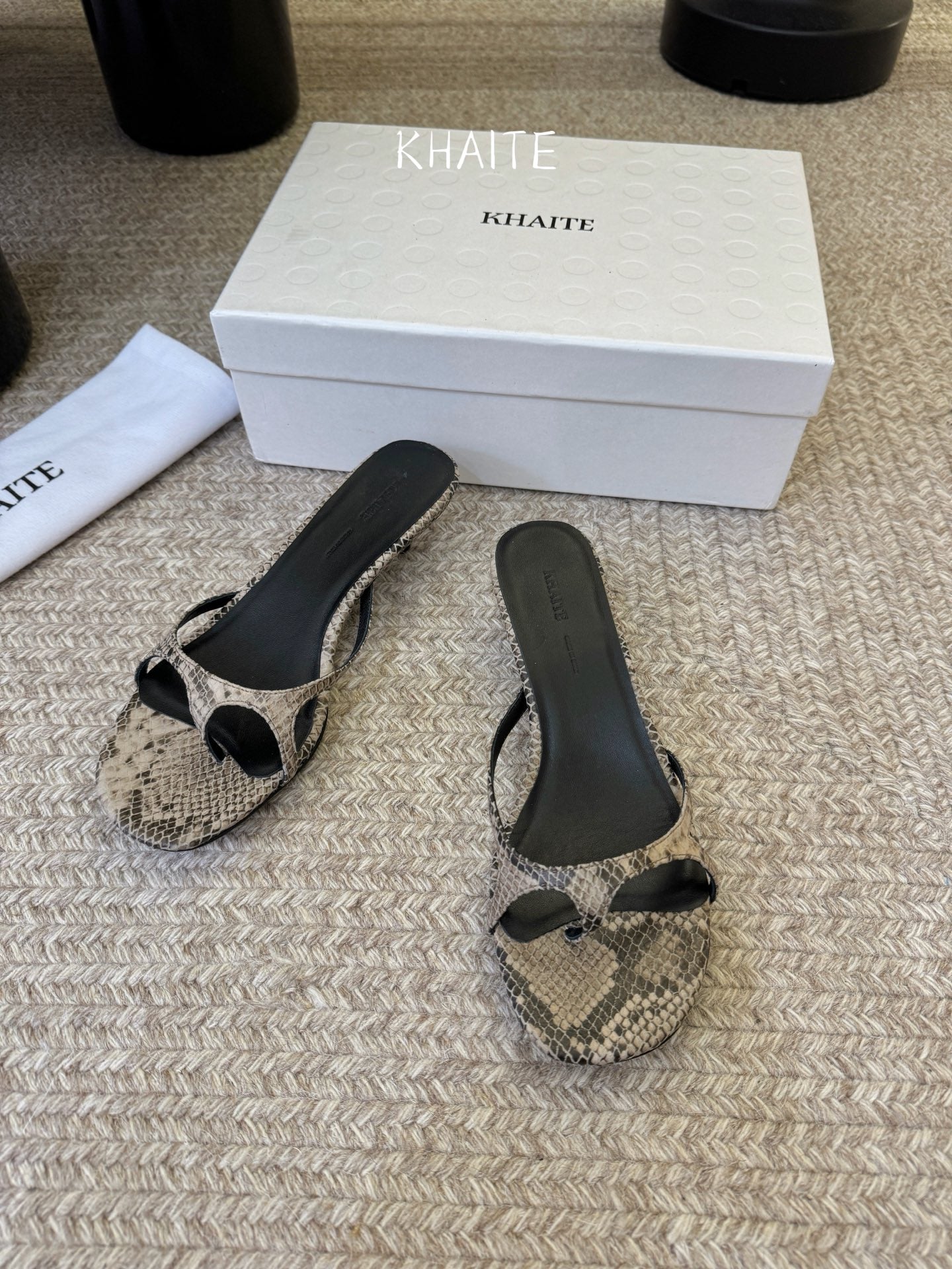 Khaite/26SS NEW Flat square toe mules flip-flop sandals and slippers