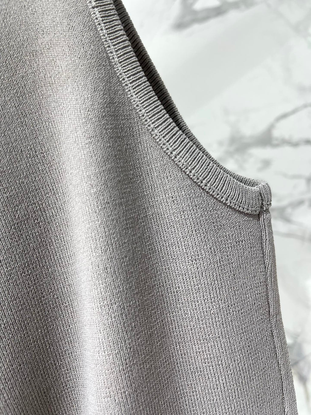 LOEWE/26SS NEW Embroidered knitted sleeveless vest