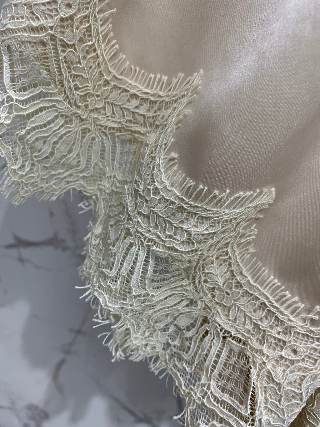 Yves Saint Laurent/🔥Highest Quality🔥26SS NEW romantic and sexy lace acetate shorts