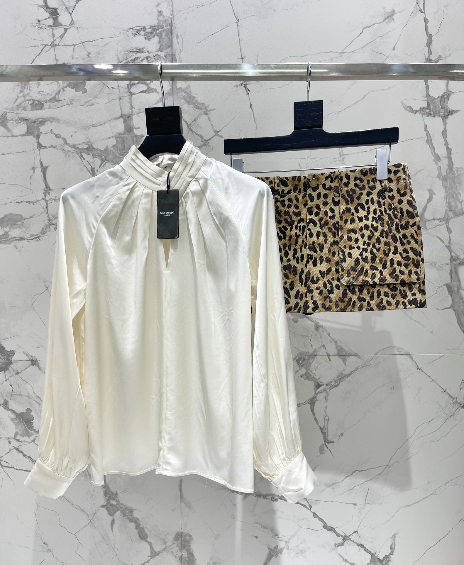 Yves Saint Laurent/🔥Highest Quality🔥26SS NEW Hollow neckline patchwork balloon sleeve shirt
