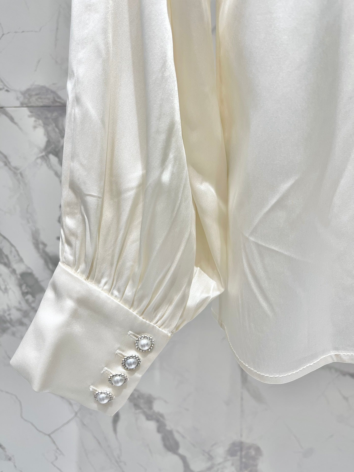 Yves Saint Laurent/🔥Highest Quality🔥26SS NEW Hollow neckline patchwork balloon sleeve shirt