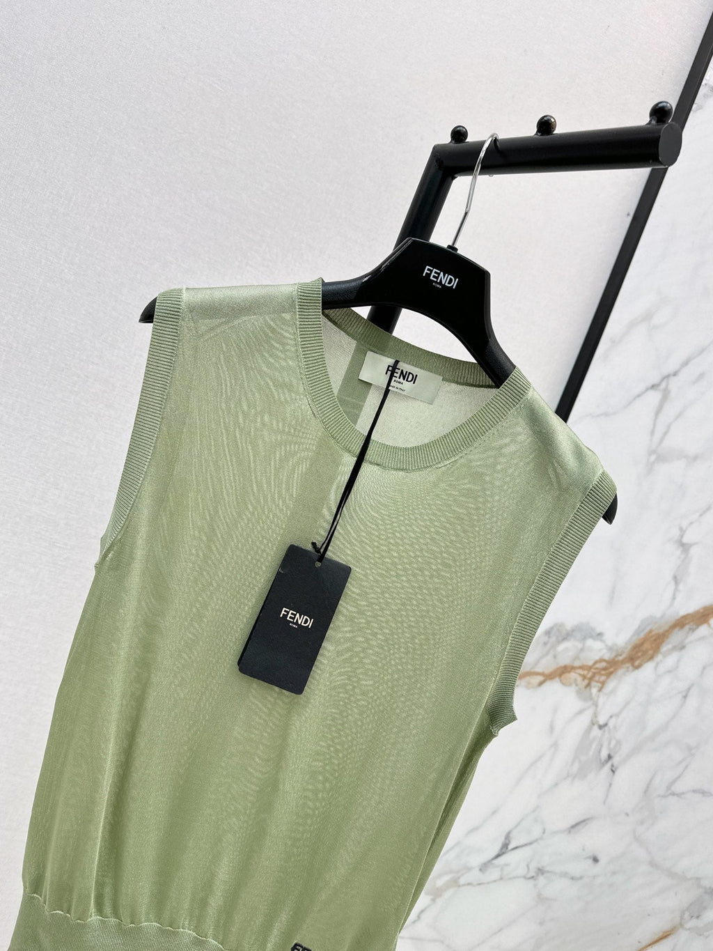 Fendi/26SS NEW Olive Green Sleeveless Vest