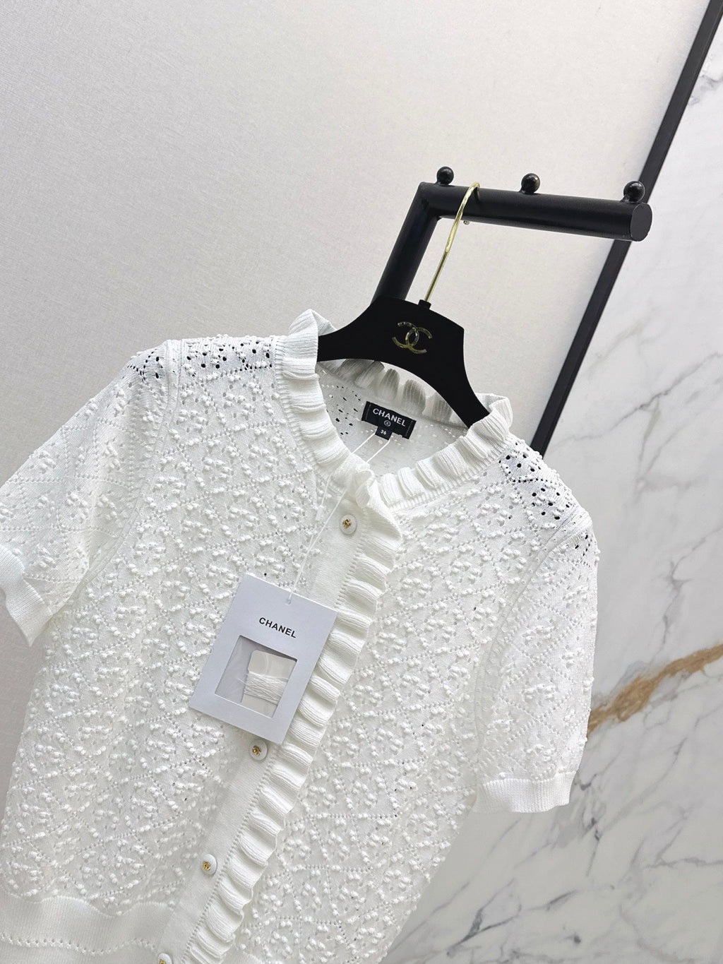 26SS NEW Ruffled Edge Design 3D Crochet Knit Sweater