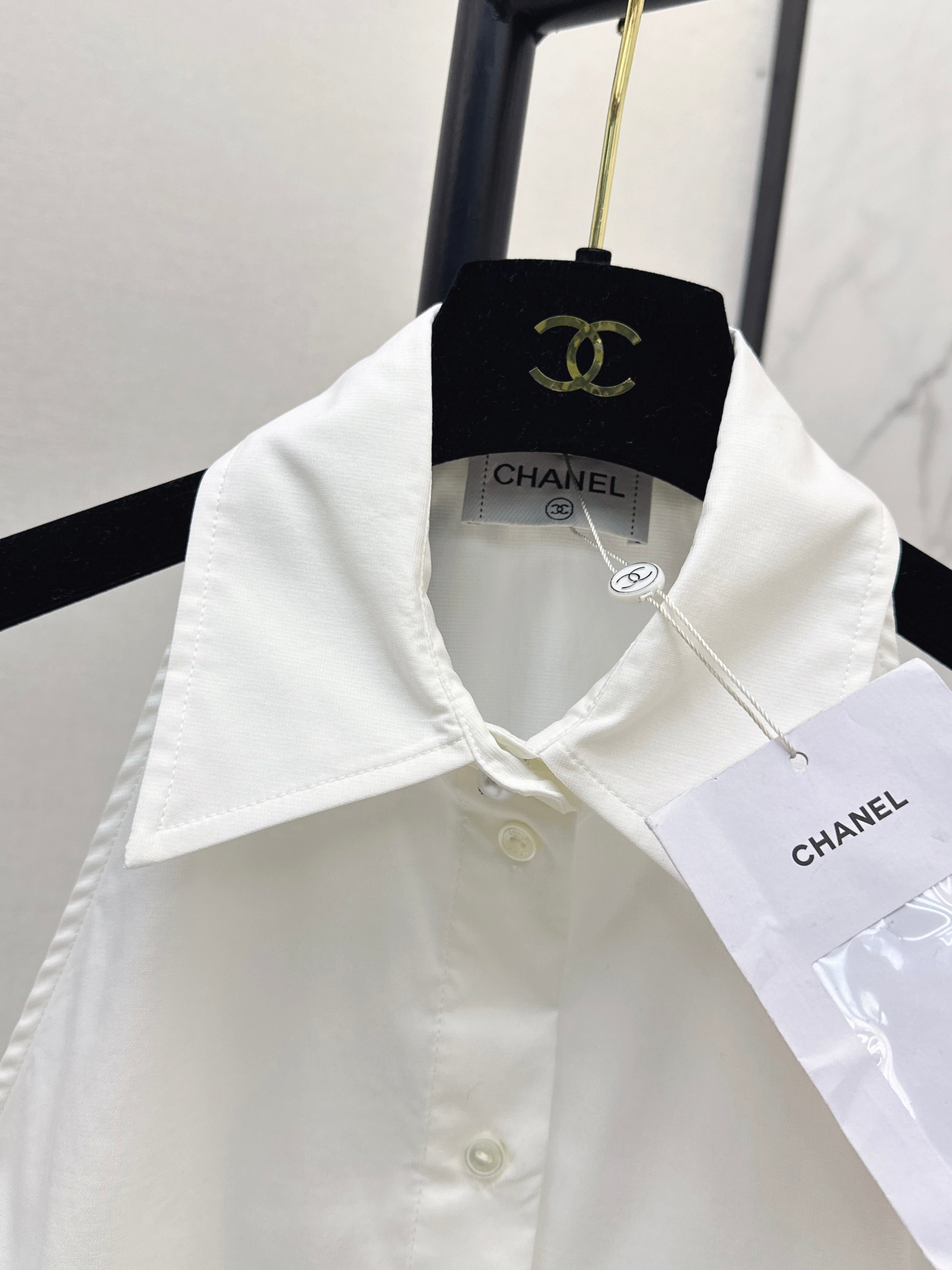 26SS NEW Coco Girl Outfit: Sleeveless Shirt 🤍