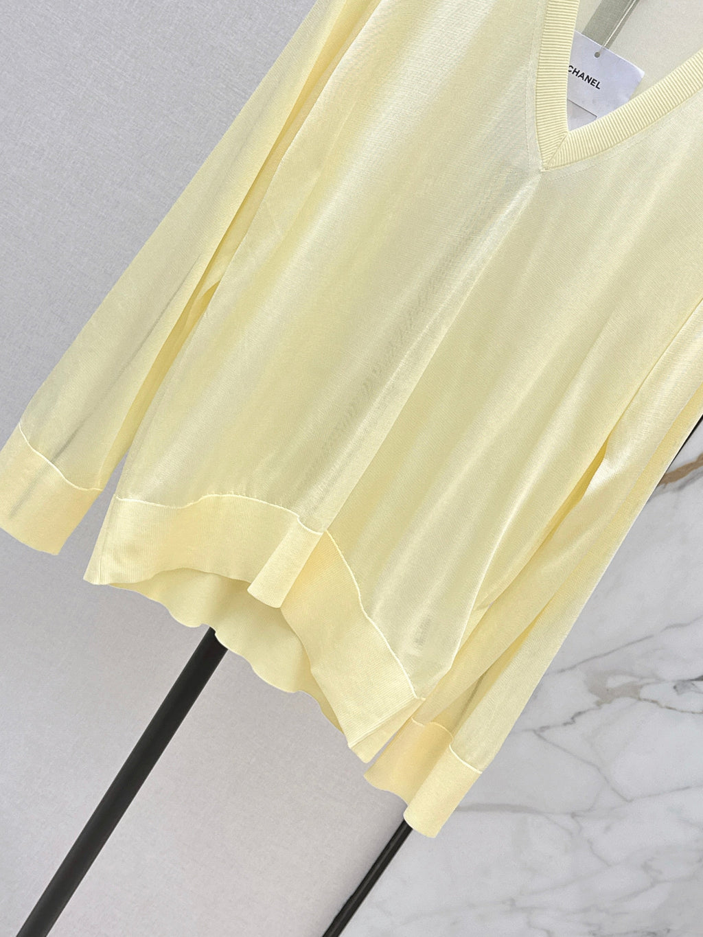 26SS NEW Minimalist V-neck Loose Knit Cardigan💛