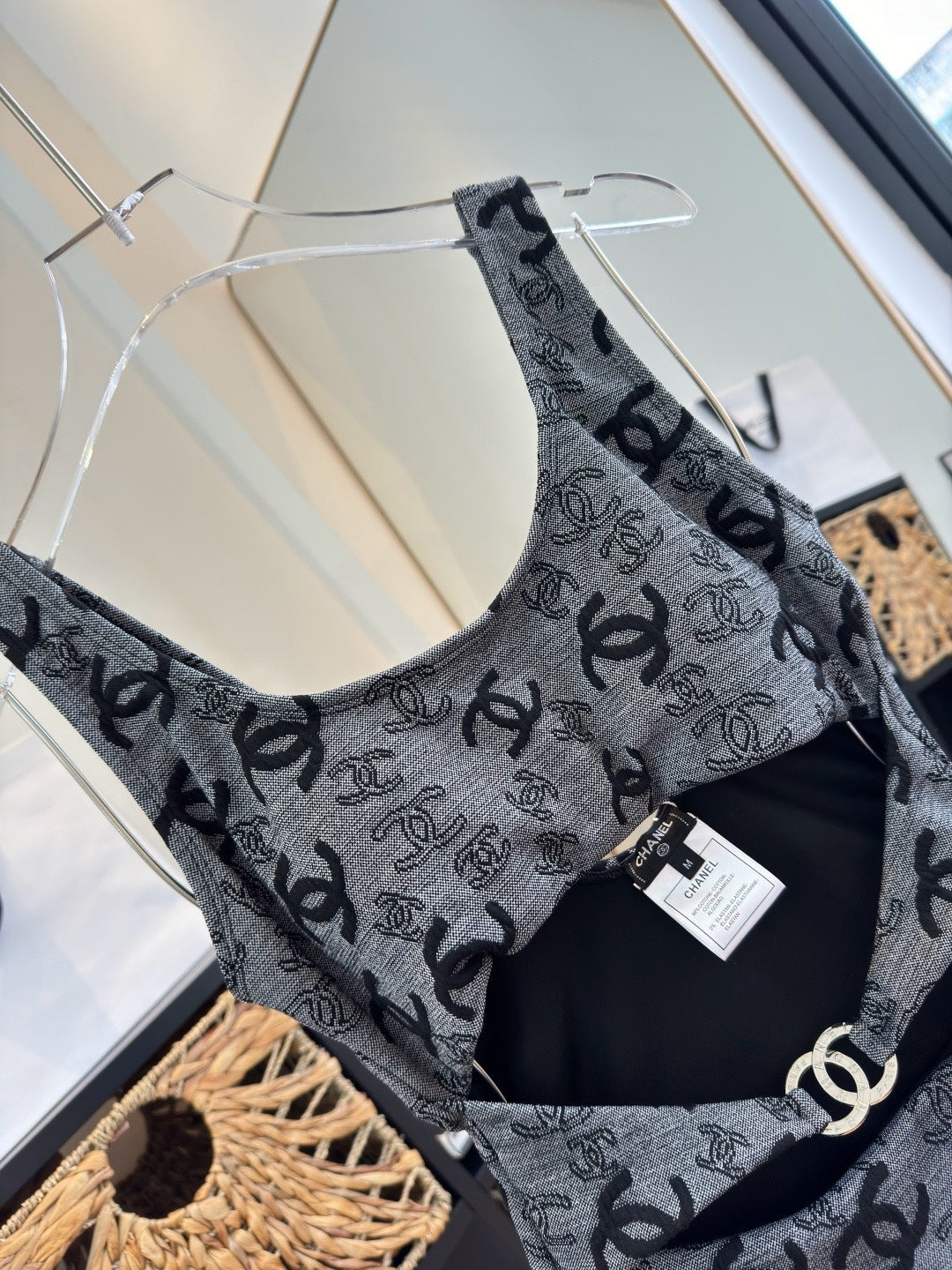 26SS NEW One-Piece Swimsuit 😍