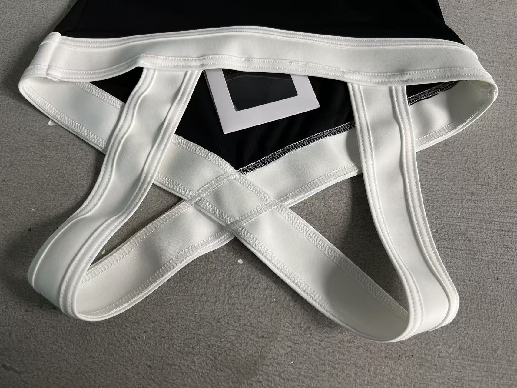 chanel/26SS NEW Beach Collection 🏝️ Cross-strap swimsuit 👙