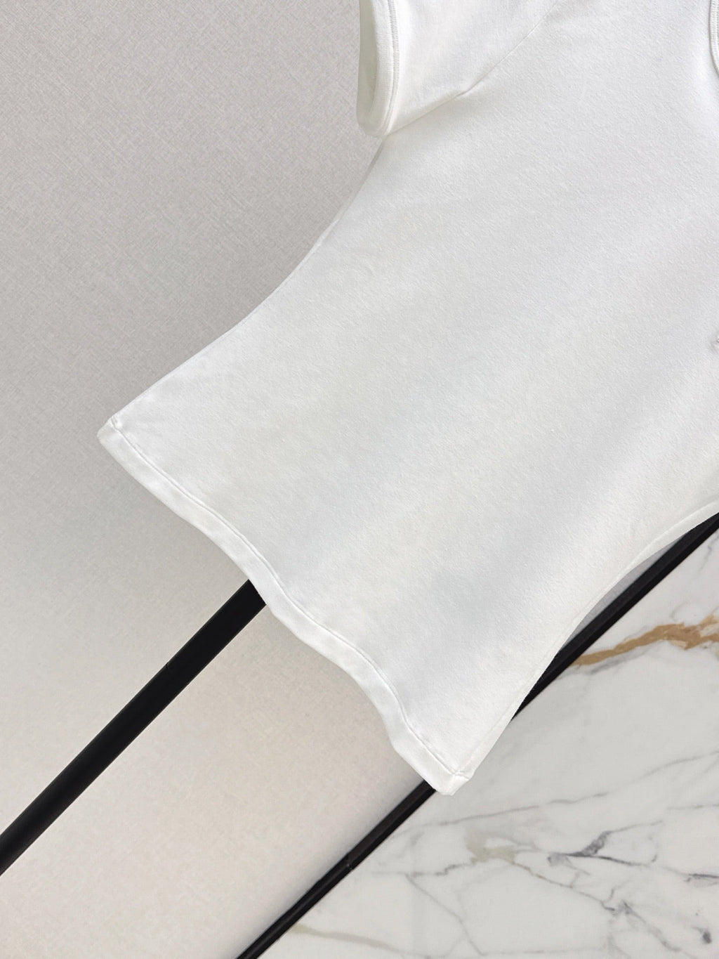 26SS NEW Versatile Small Logo Embroidered T-Shirt 🩶