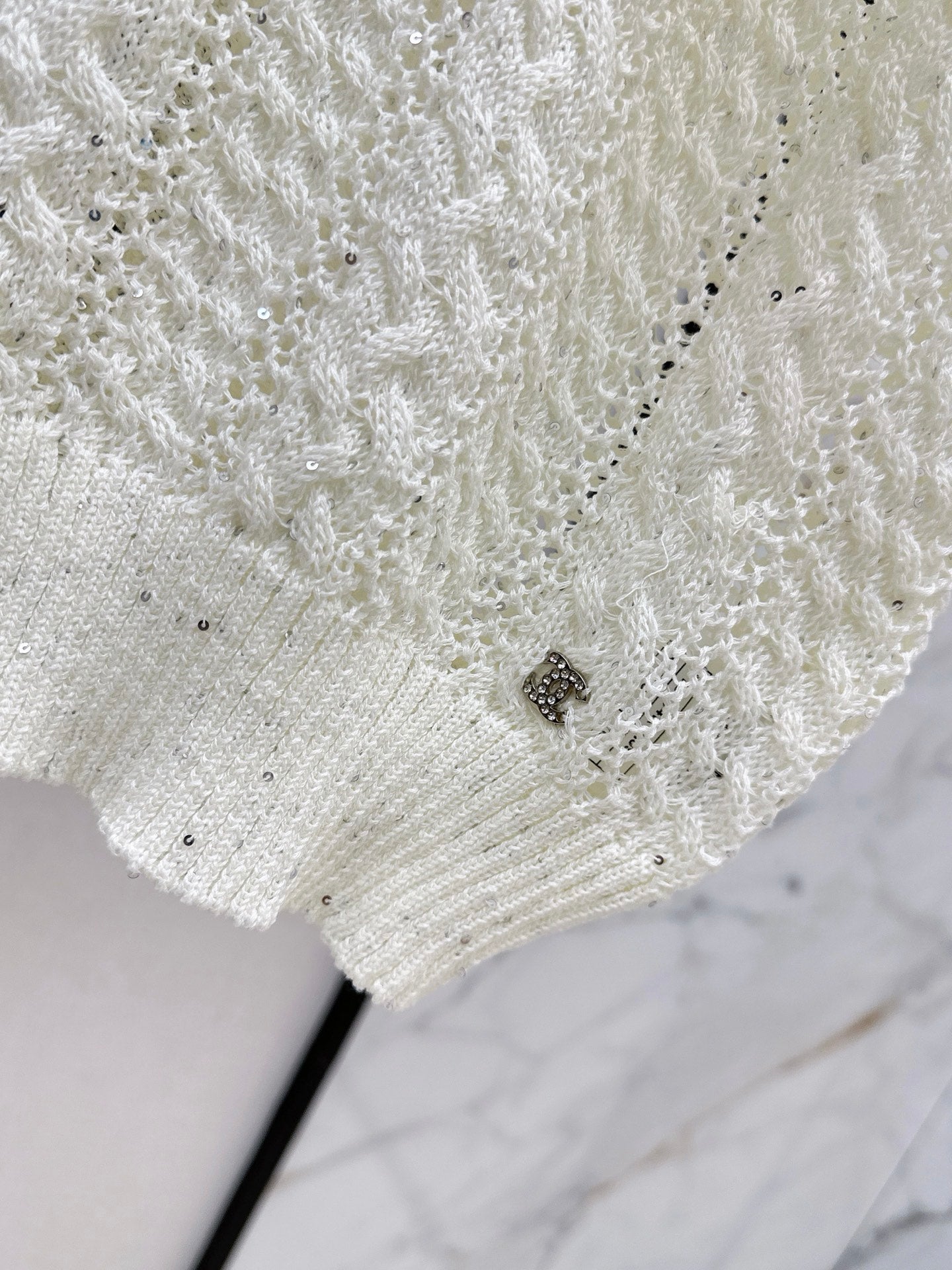 26SS NEW White Openwork Knit Short-Sleeve T-Shirt 🤍