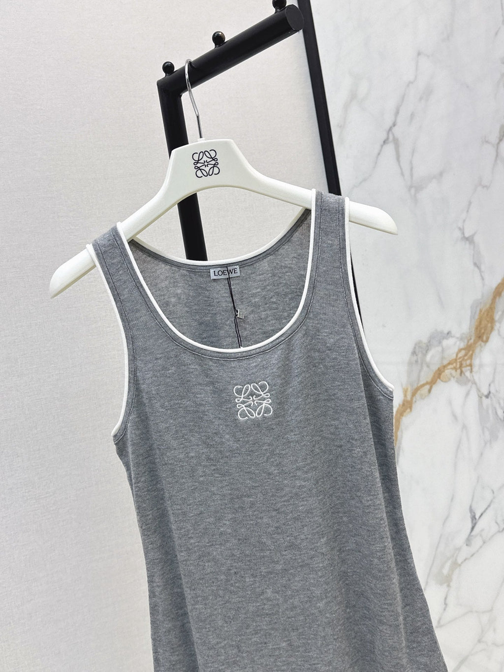 26SS NEW Color-blocked Trimmed Knit Vest🩶