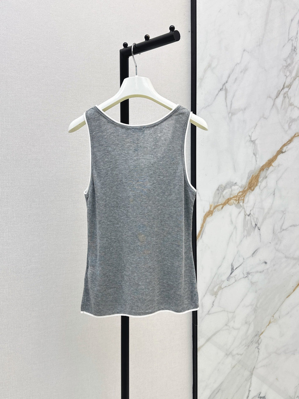 26SS NEW Color-blocked Trimmed Knit Vest🩶