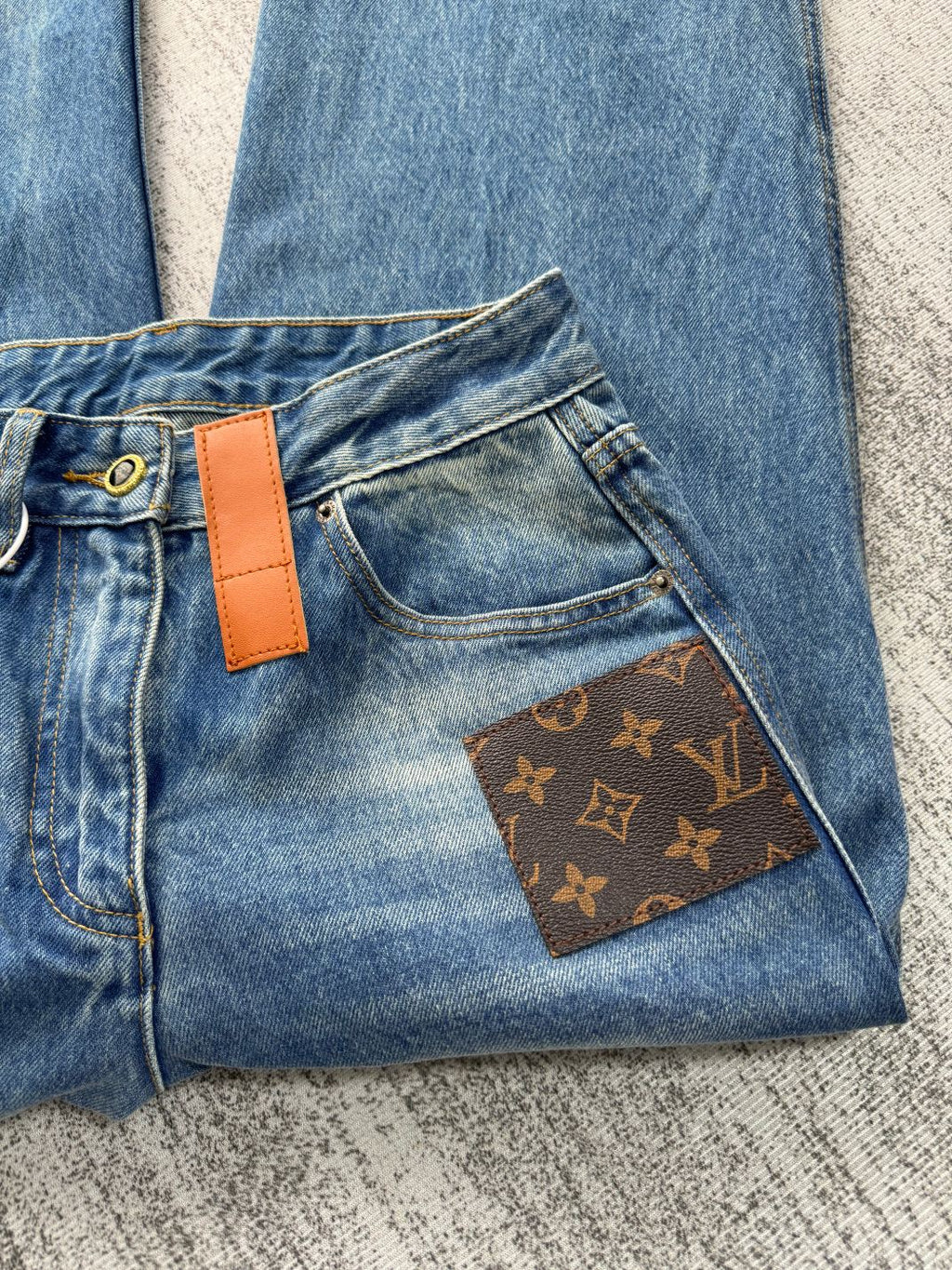 🔥HOT🔥26SS NEW High-waisted Slimming Wide-Leg Jeans