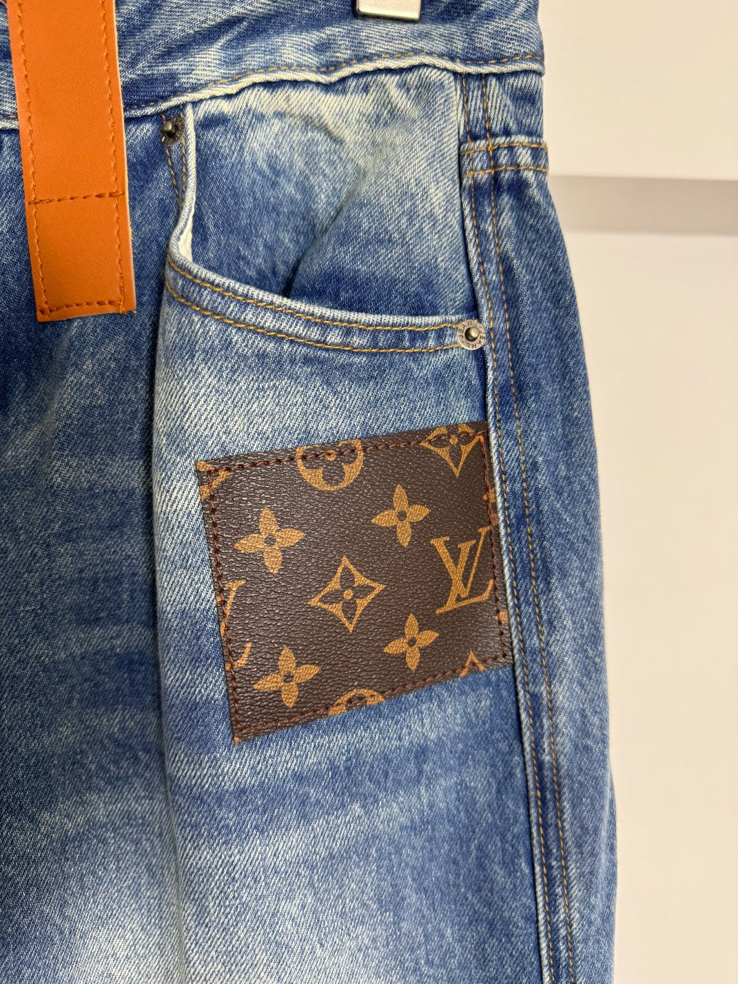 🔥HOT🔥26SS NEW High-waisted Slimming Wide-Leg Jeans