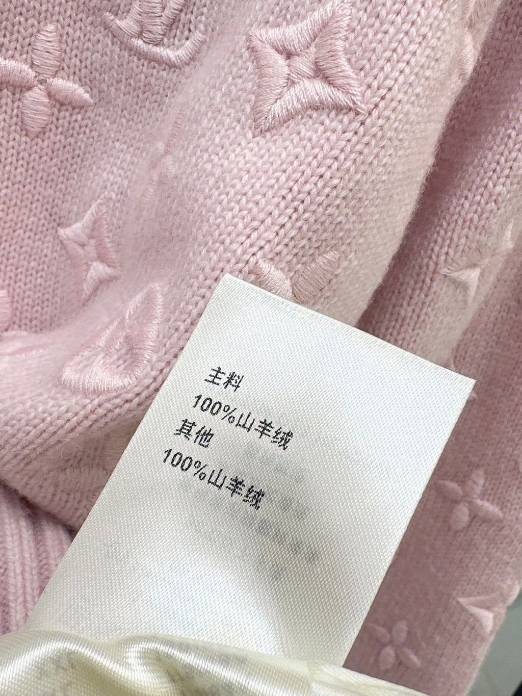 26SS NEW 3D Logo Embroidered Cashmere Pink Knit Sweater 💕