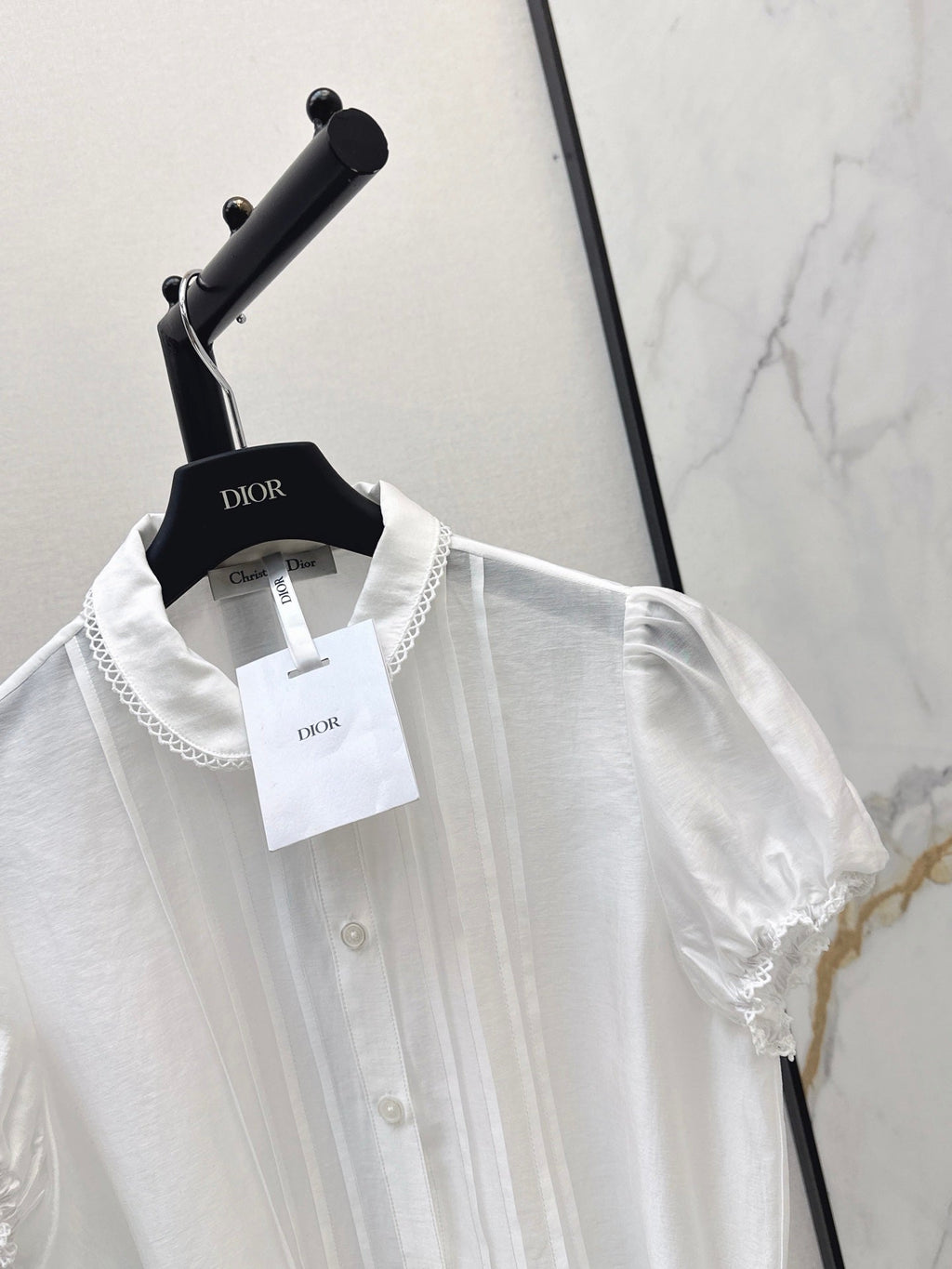 26SS NEW Delicate lace-trimmed Peter Pan collar shirt 🤍