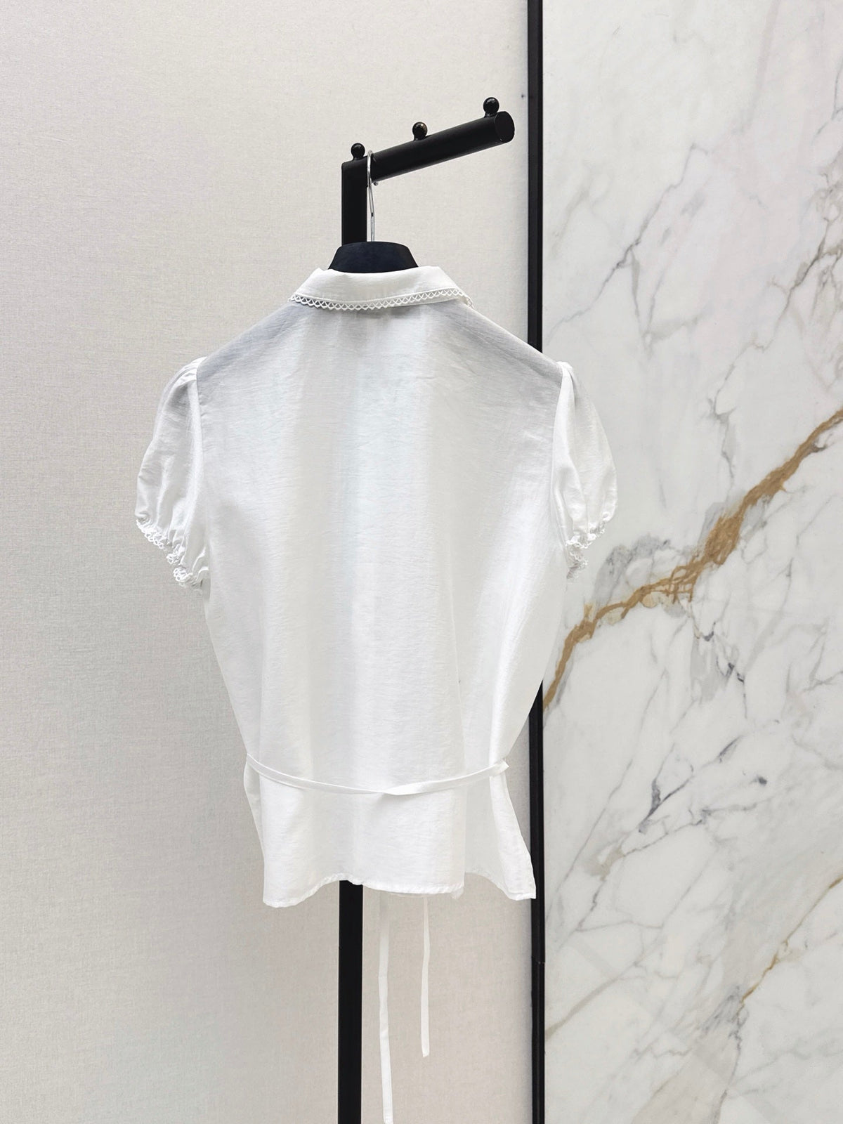 26SS NEW Delicate lace-trimmed Peter Pan collar shirt 🤍
