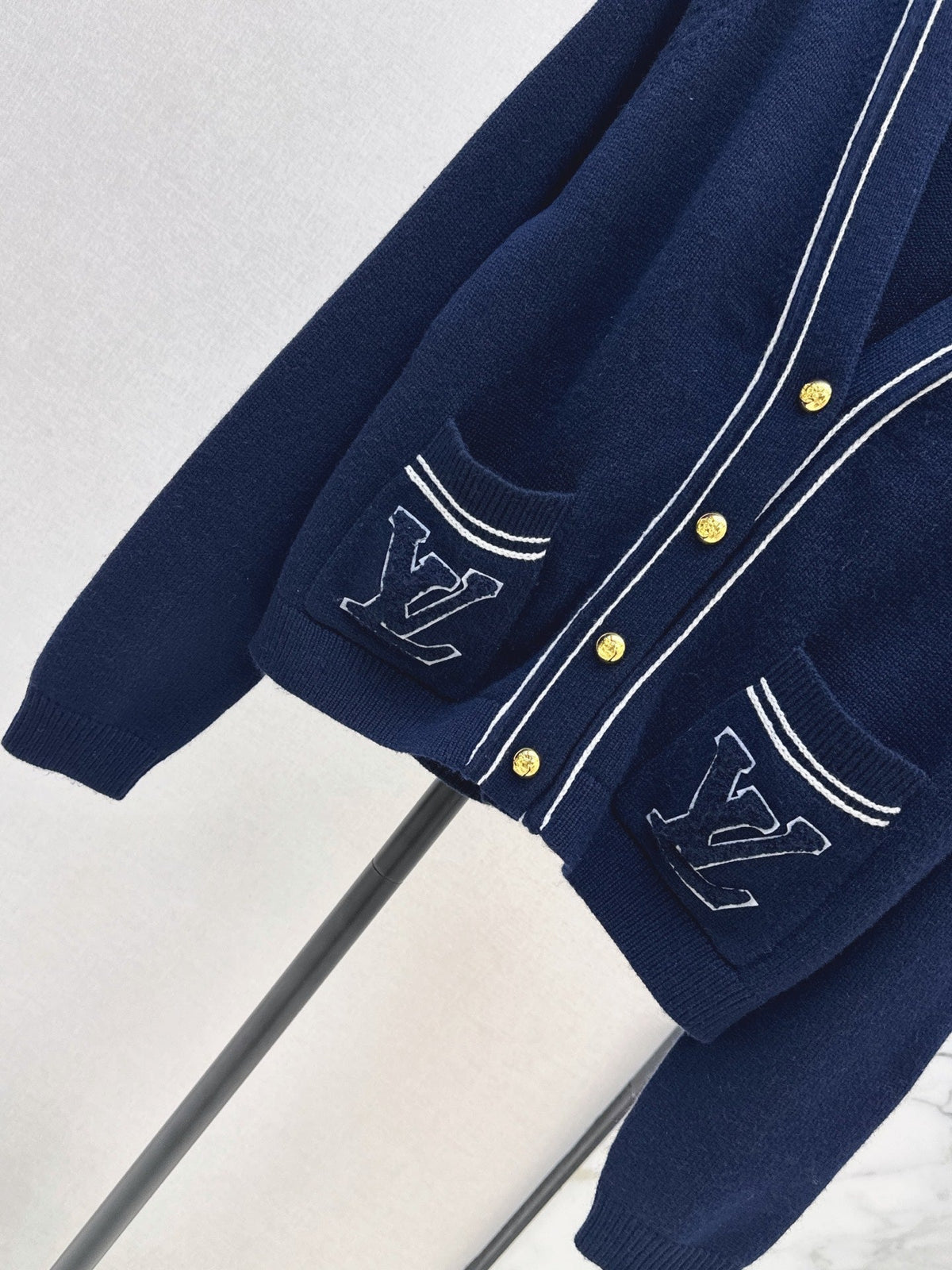 26SS NEW Navy Series V-neck Knit Cardigan 🖤