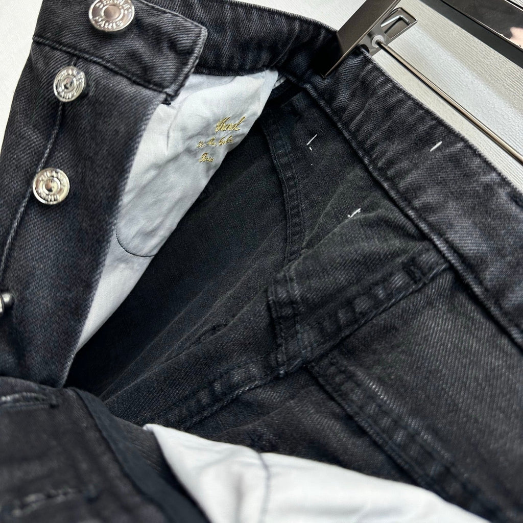 26SS NEW Gold Buckle Straight Leg Jeans