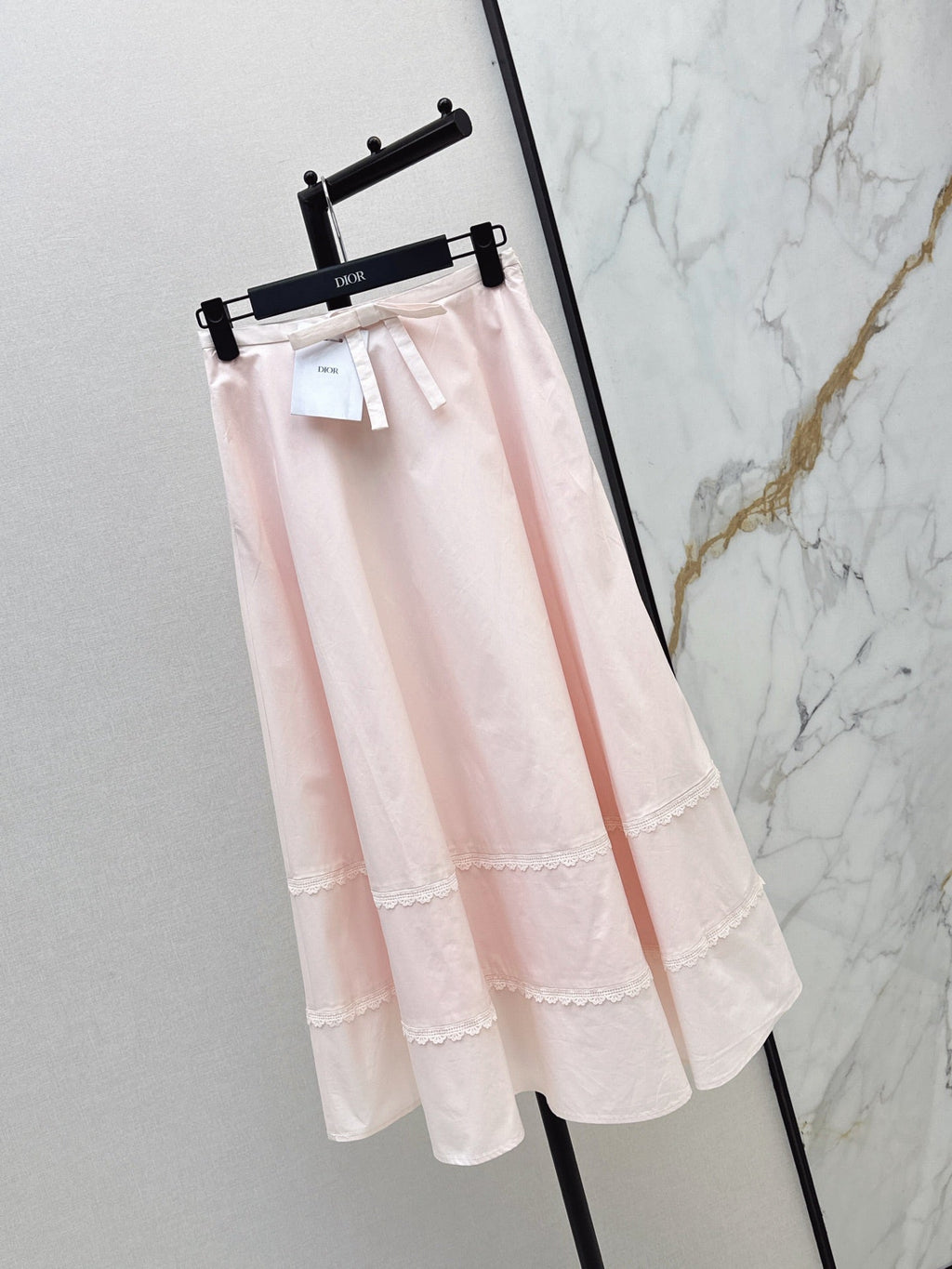 26FW New Skirt with Bow Detail and Lace Paneling 💞
