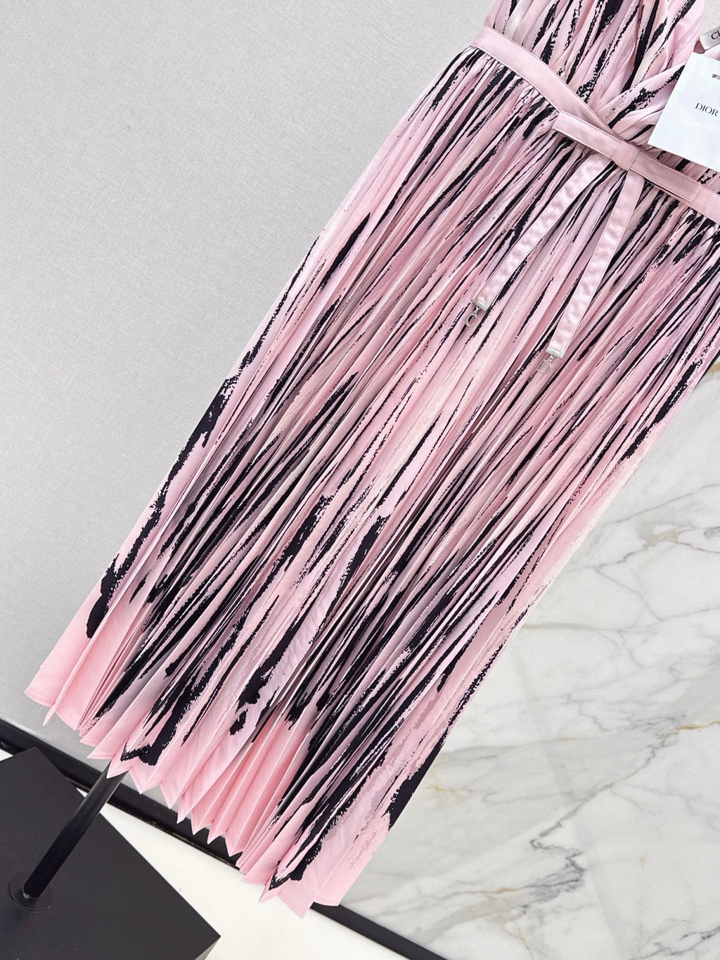26FW New Resort Collection Sleeveless Maxi Dress 💕