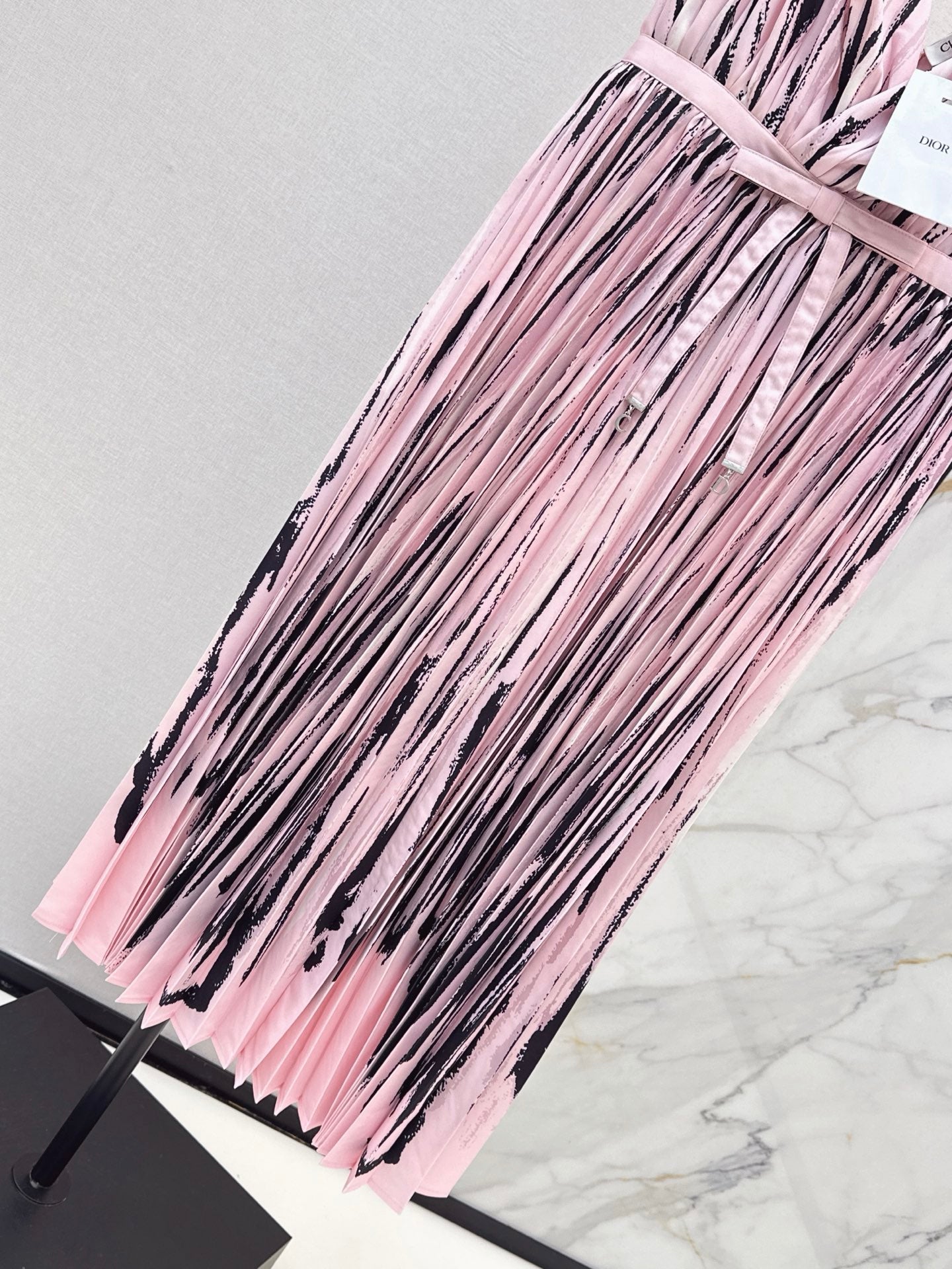 26FW New Resort Collection Sleeveless Maxi Dress 💕