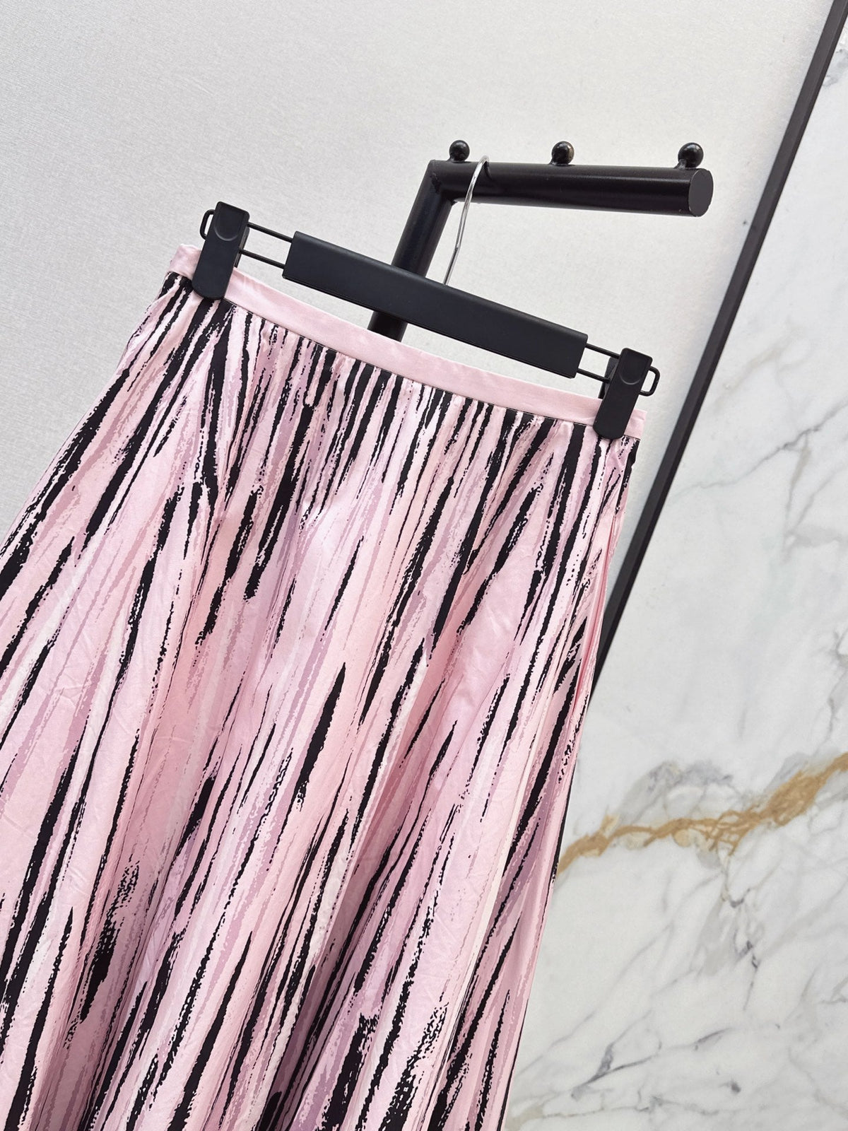 26FW New Resort Collection Printed Skirt with Bow Detail 🩵