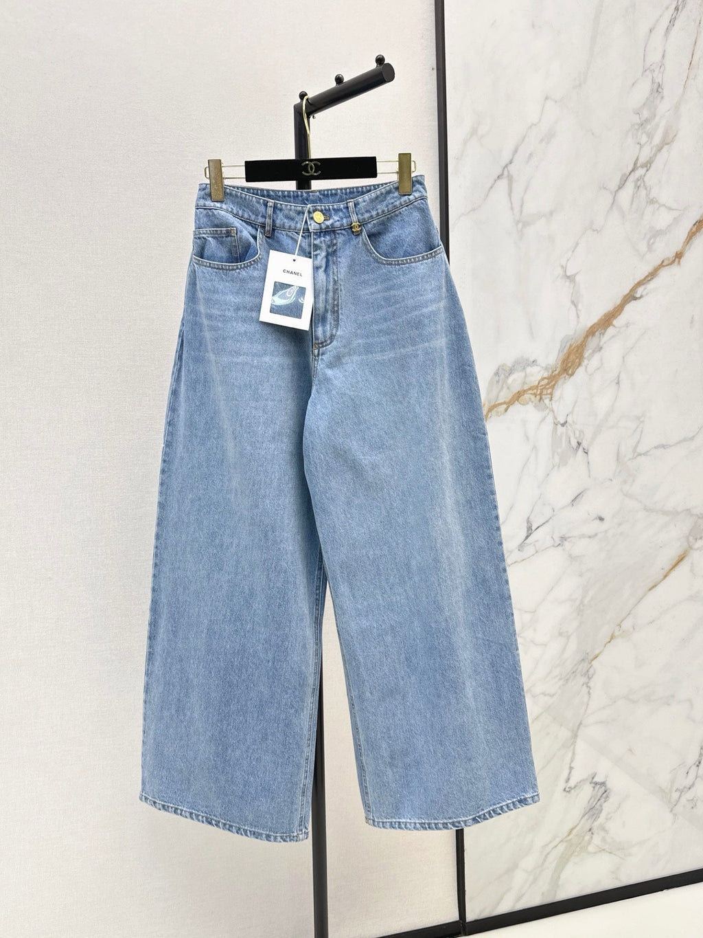 🔥Highest Quality🔥26FW New High-Waisted Wide-Leg Denim Trousers 🩵