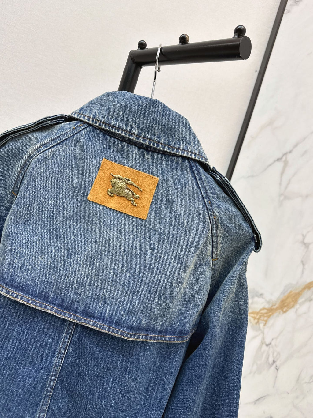 26FW New Vintage-Wash Denim Trench Coat 🩵