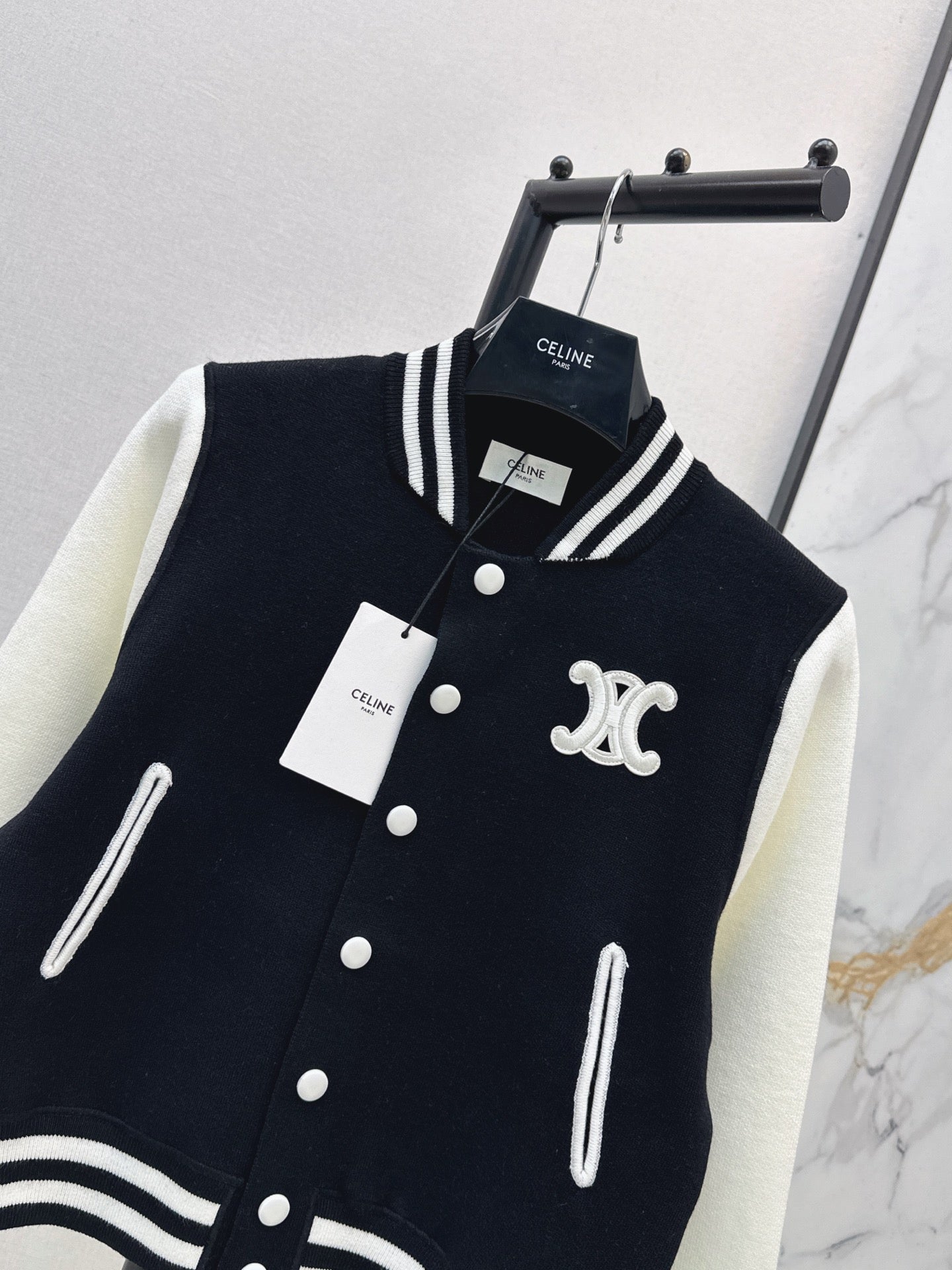 26FW New Black & White Color-Block Knit Varsity Jacket 🖤