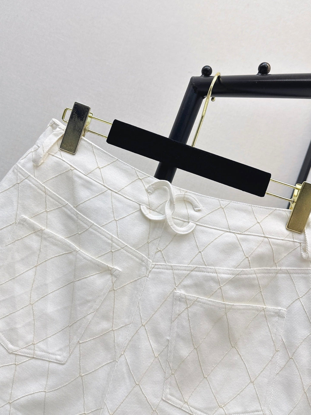 26FW New Quilted-Stitch Denim Shorts 🩵