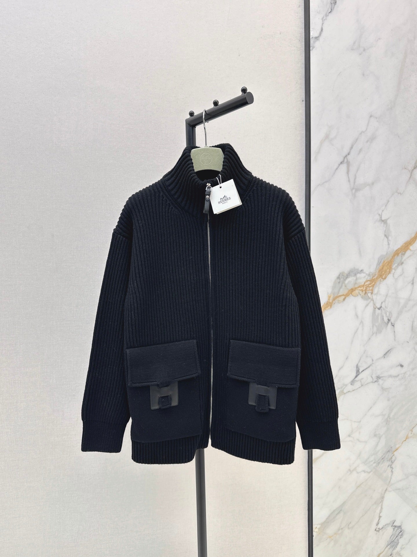 🔥Highest Quality🔥26FW New Classic Wool Knit Jacket with H-Pattern Pocket Detail 🖤