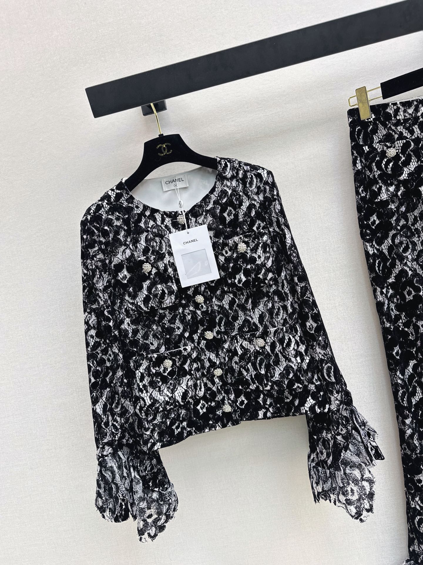 26FW New Custom Crew-Neck Lace Jacket 🖤