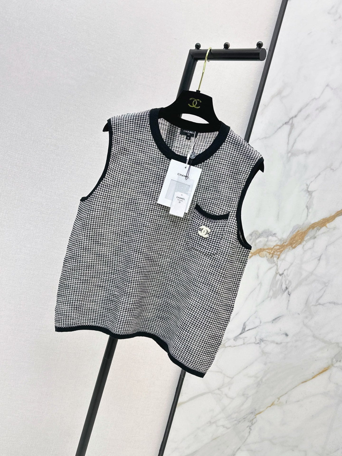 26FW New Vintage-Style Drop-Shoulder Crew-Neck Vest 🖤