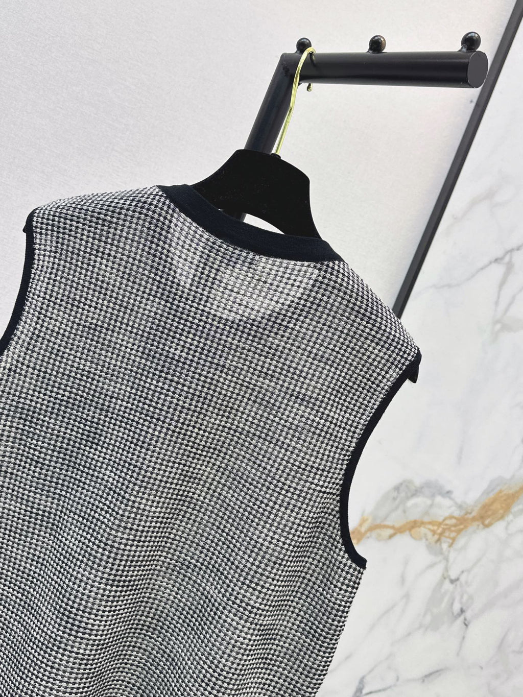 26FW New Vintage-Style Drop-Shoulder Crew-Neck Vest 🖤