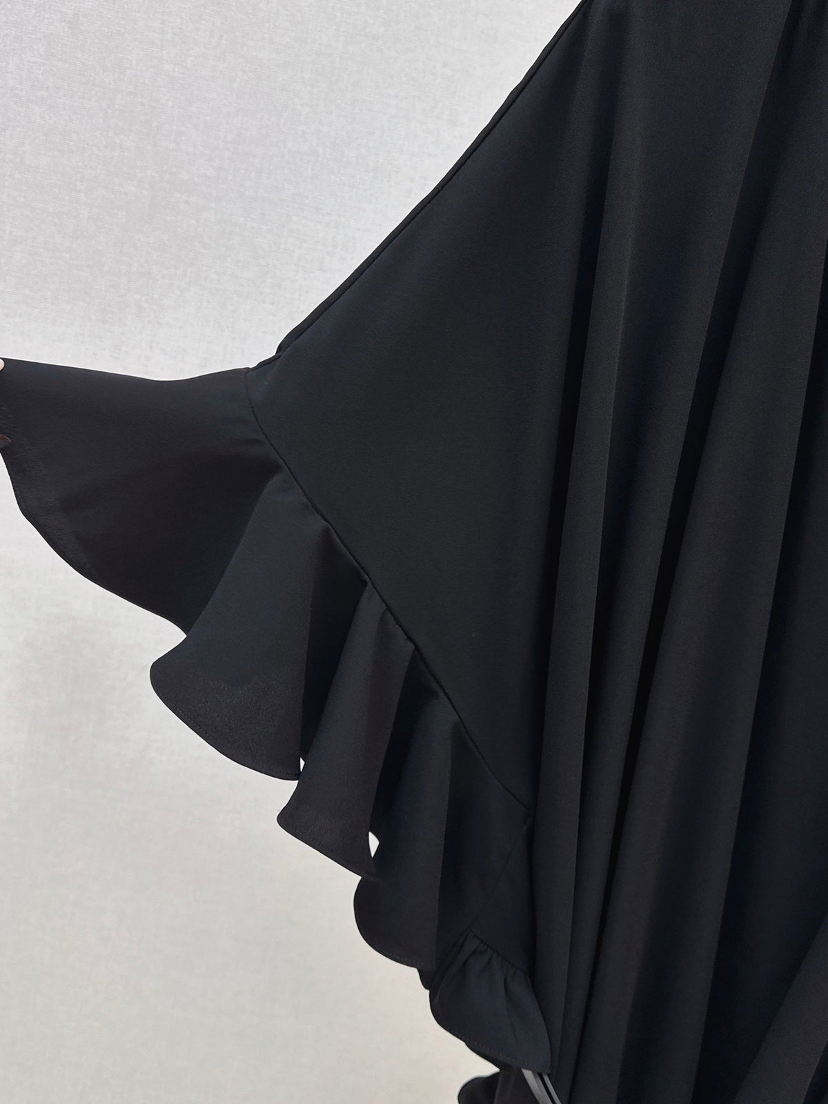 New 26FW Black Batwing-Sleeve Dress 🖤