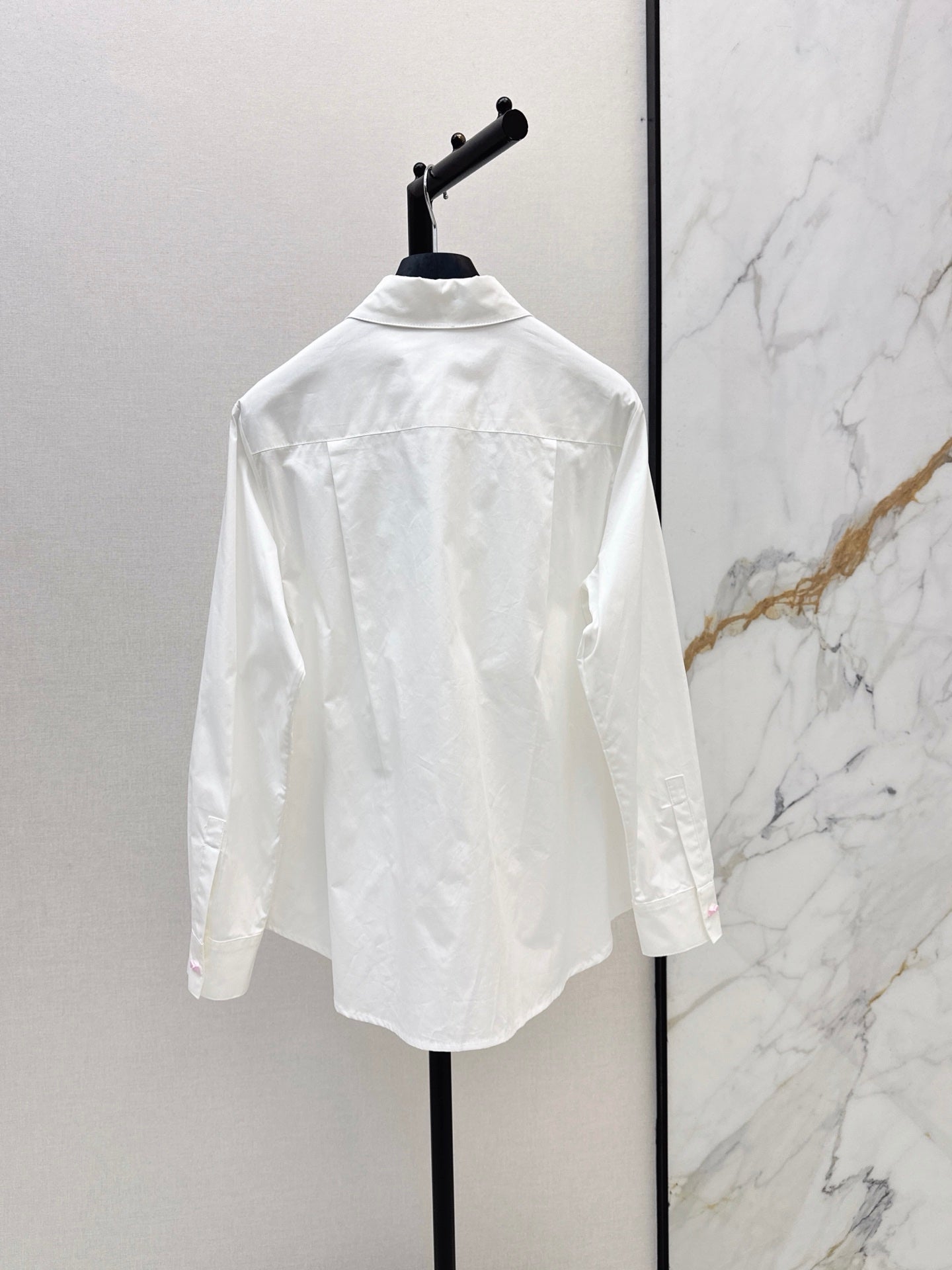 26FW New White Long-Sleeve Shirt 🤍