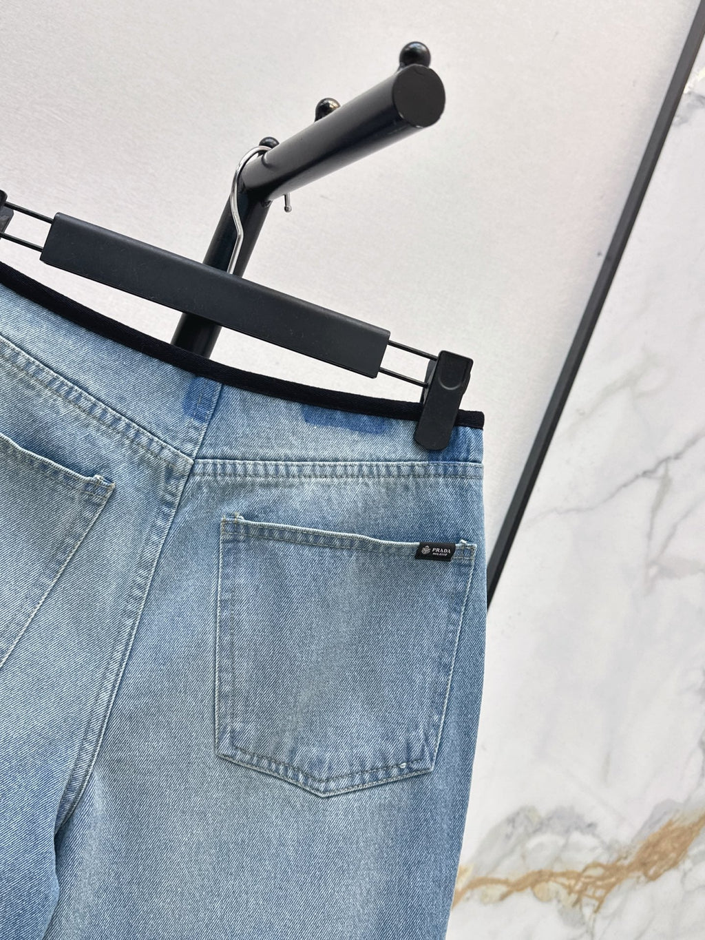 26FW New High-Waisted Denim Bermuda Shorts 🩵