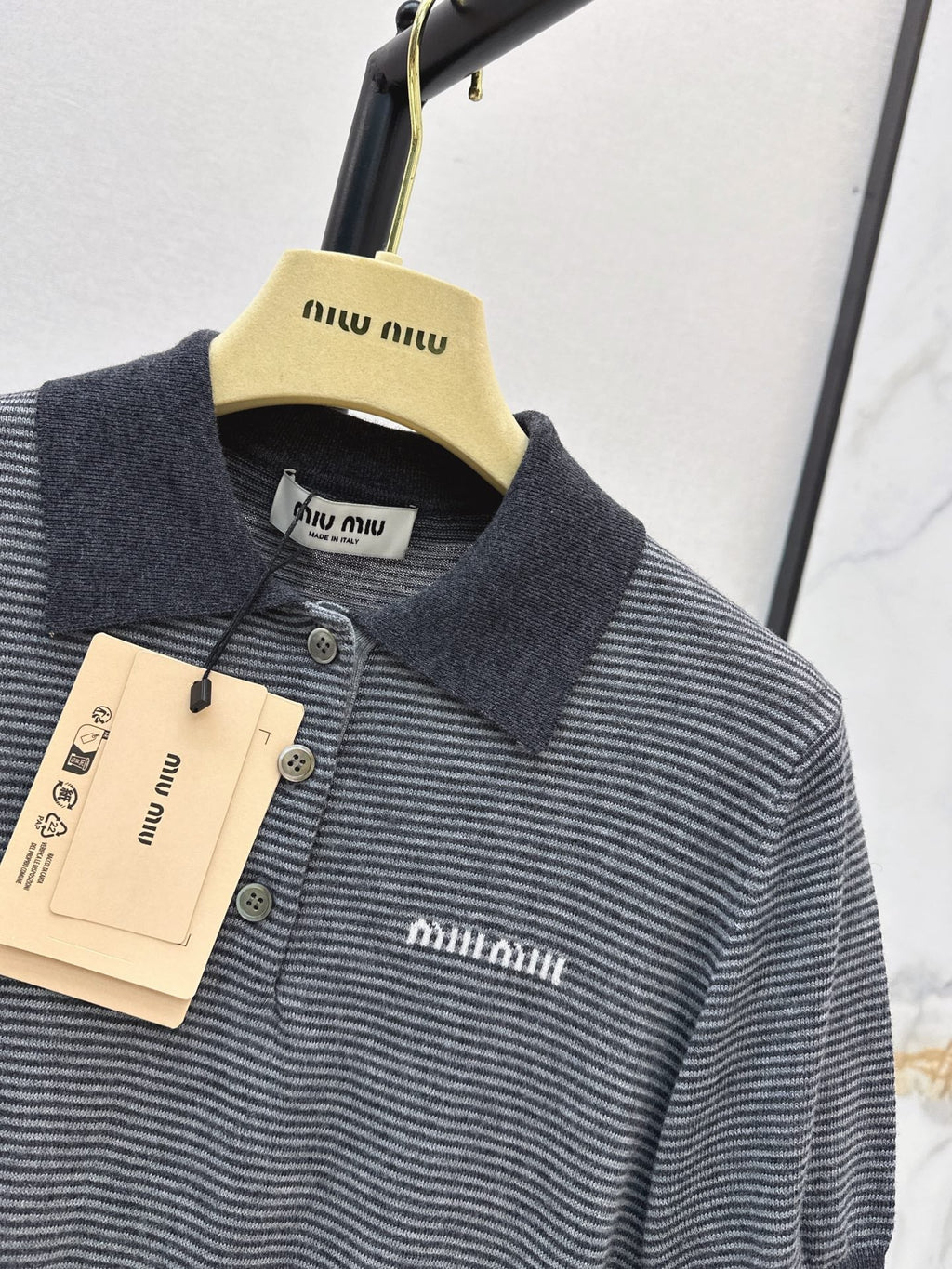 26FW New Striped Knit Top with Polo Collar 🖤
