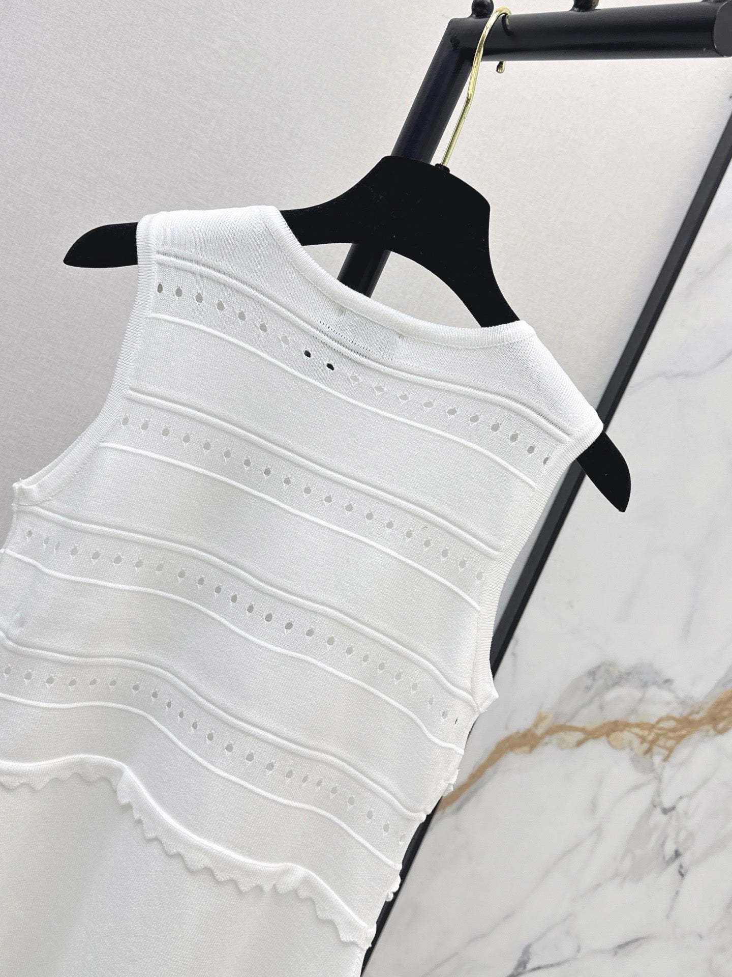 26FW New Girly-Style Sleeveless Knit Dress 🤍