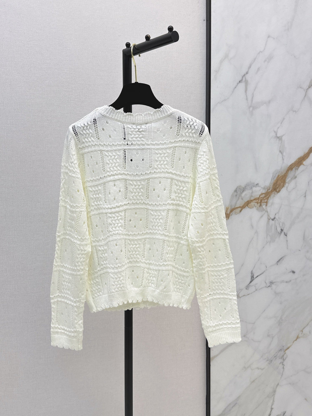 26FW New Textured Jacquard V-Neck Knit Cardigan 🤍