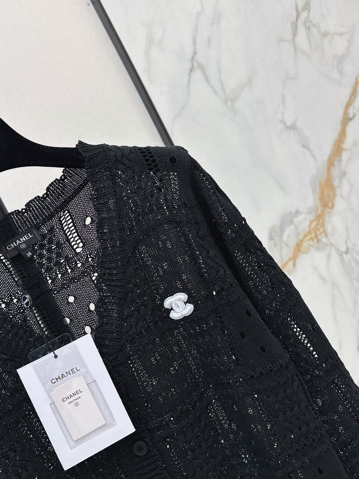 26FW New Textured Jacquard V-Neck Knit Cardigan 🤍