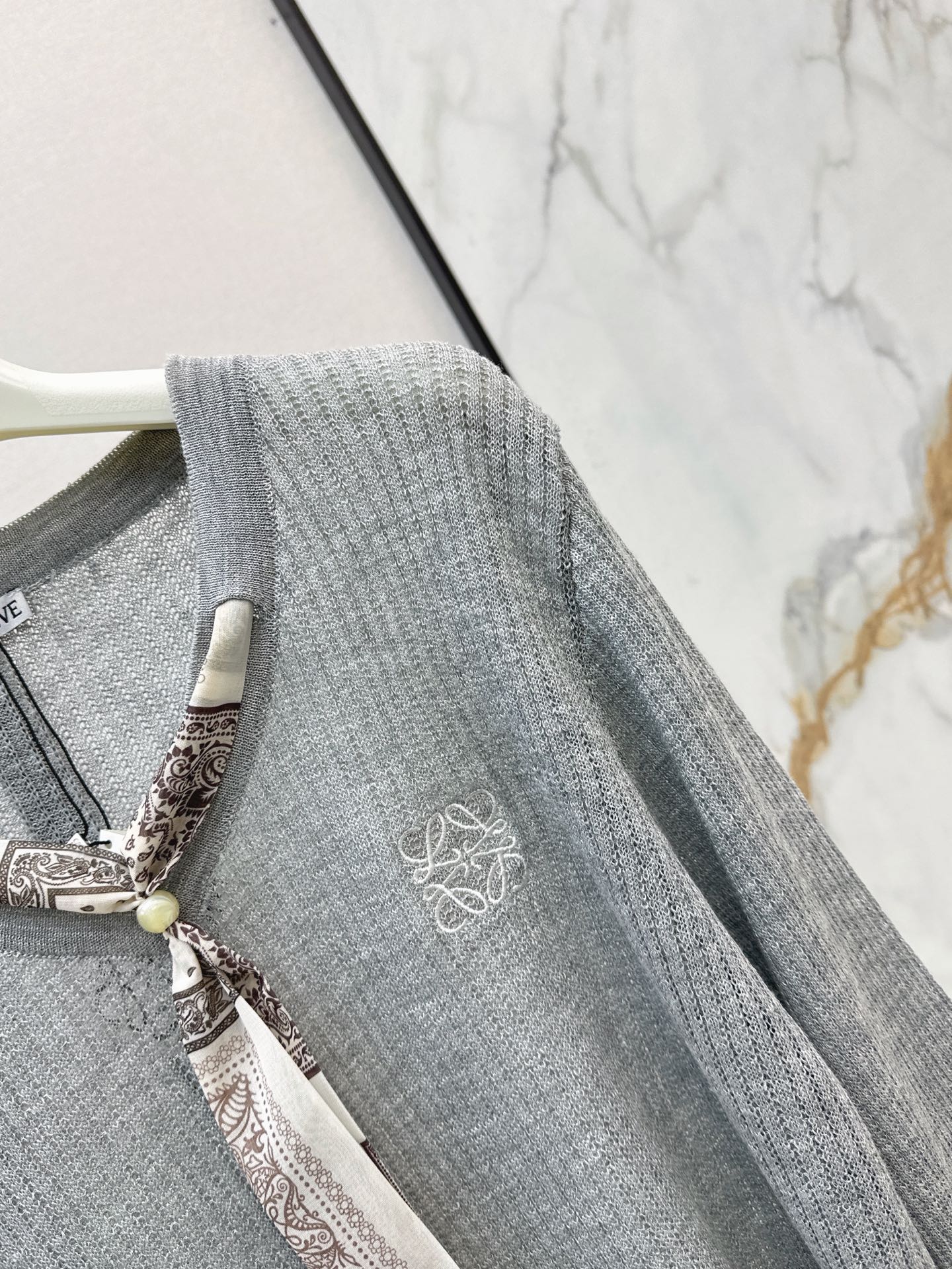26FW New Long-Sleeved Knit Top with Scarf-Tie Detail 🤍