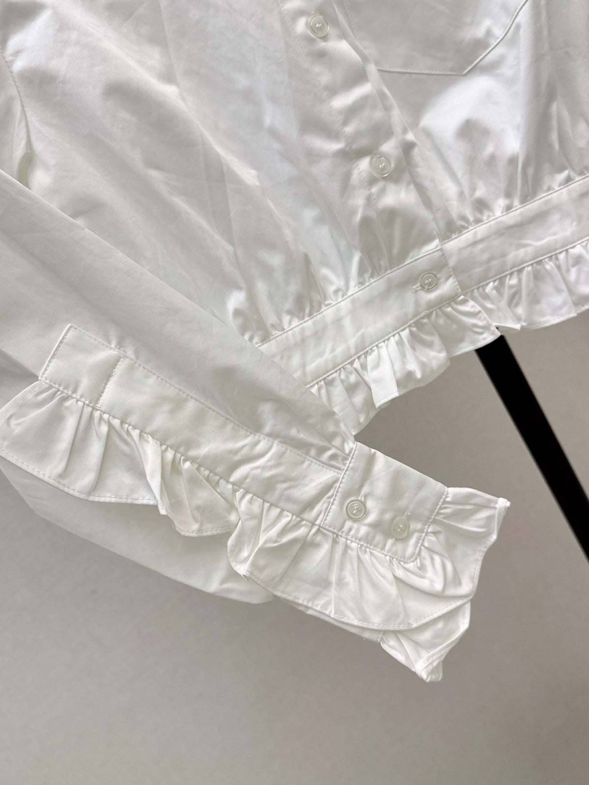 🔥Highest Quality🔥 26FW New Lettuce-Edge Stand-Collar Shirt 🤍